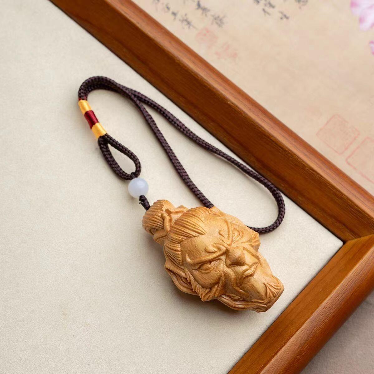 听雨轩 （十二）精品木雕 核雕 黄杨木雕刻申公豹手把件6.1*3.9