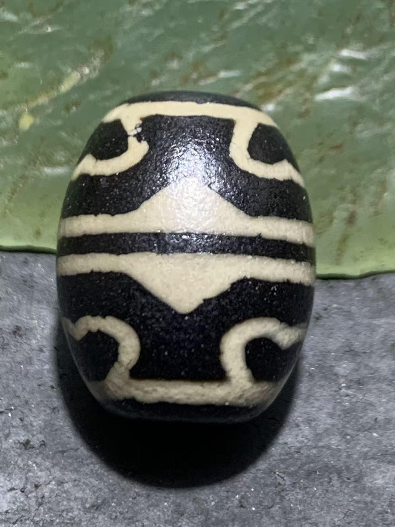 仅此一颗，精品藏传莲花天珠一颗，