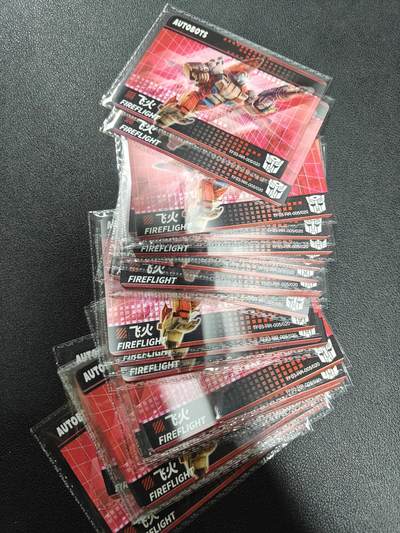 天玑星卡拍第133期《10.30周四截拍》持续收拍收评中 满赠卡需备注 - 卡游 变形金刚 HR 飞火 24张