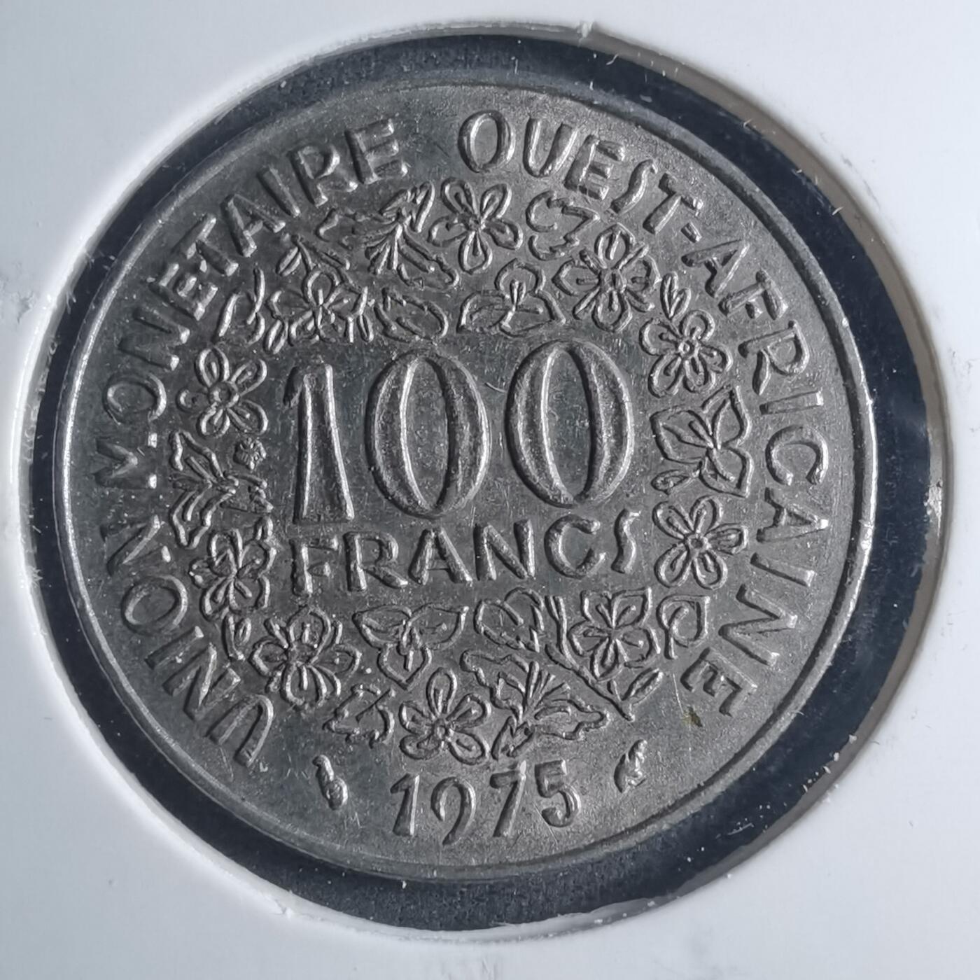 沼泽如烟--第885场 西非1975年100法郎