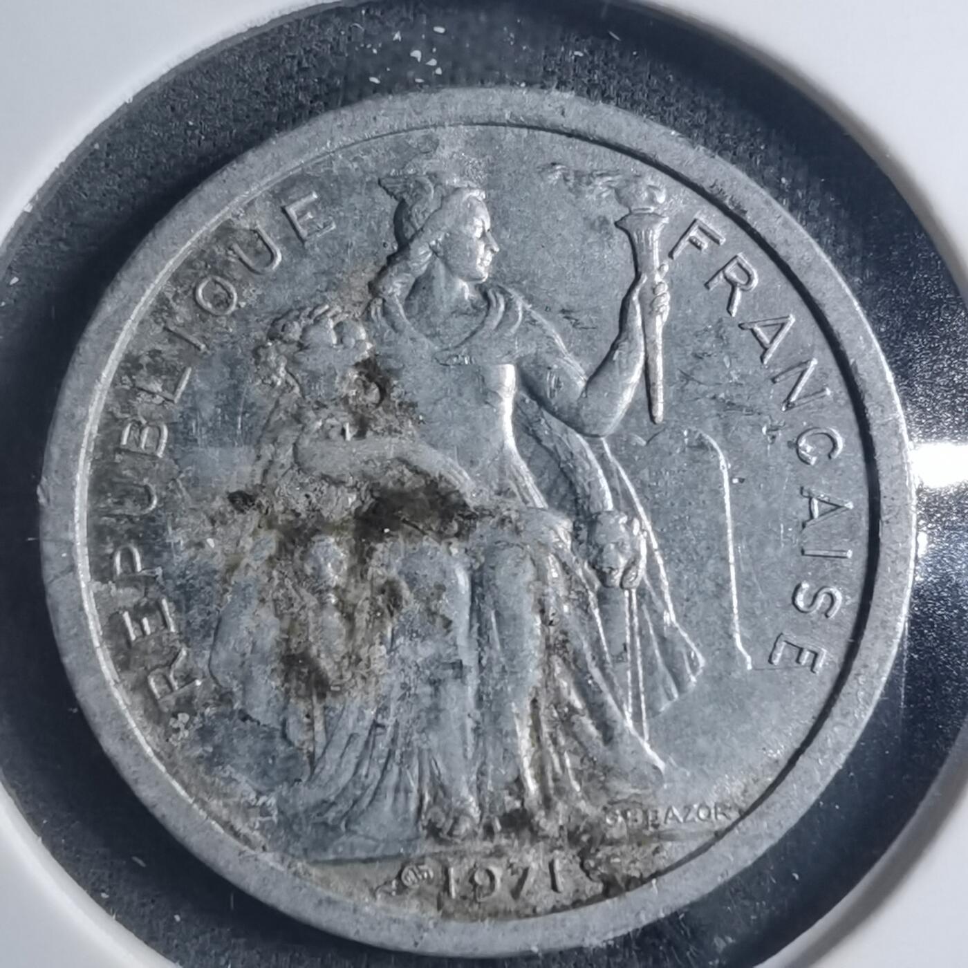 沼泽如烟--第885场 法属新喀里多尼亚1971年1法郎