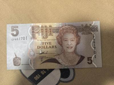 新换藏几张处理（支X宝付款无效），0元起拍，5元加价，无佣金 - 全新UNC