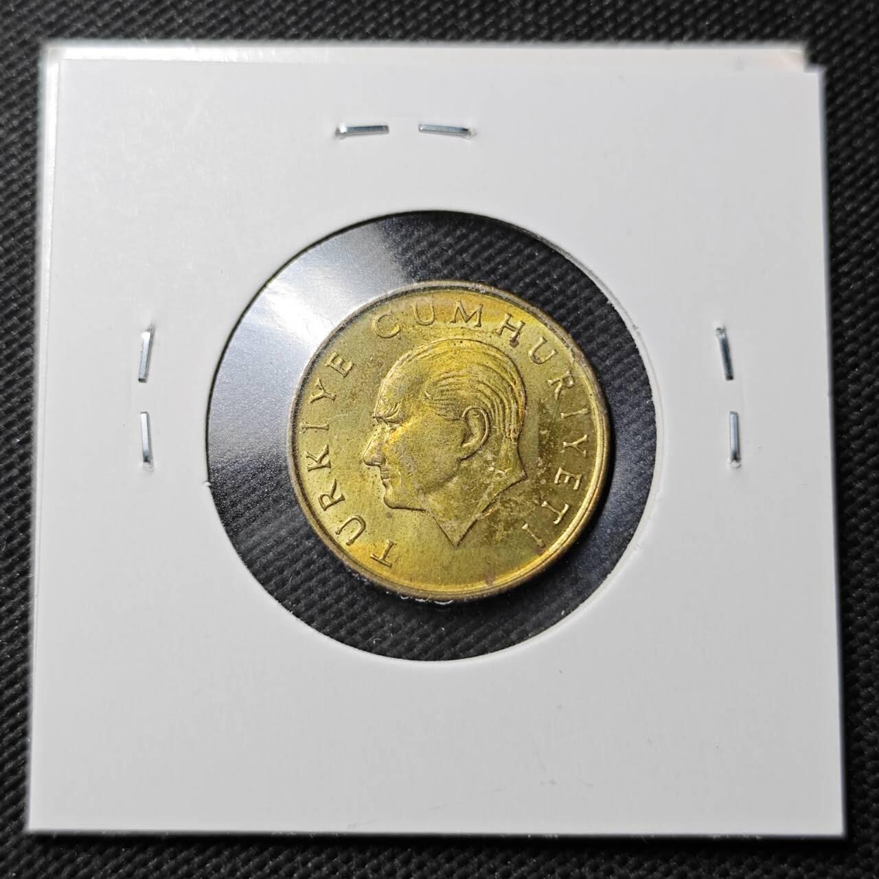 KK钱币收藏小铺  第360场  2月预留时间 周末发货  1989土耳其100里拉