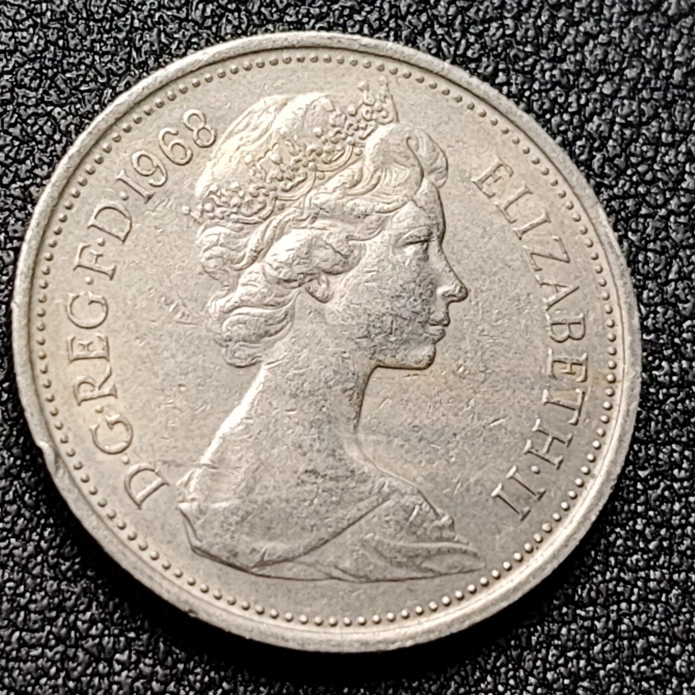 泉币菌-第119场-精品福利场 英国5便士1968年 铜镍硬币 女王钱币 23.6毫米5.6克