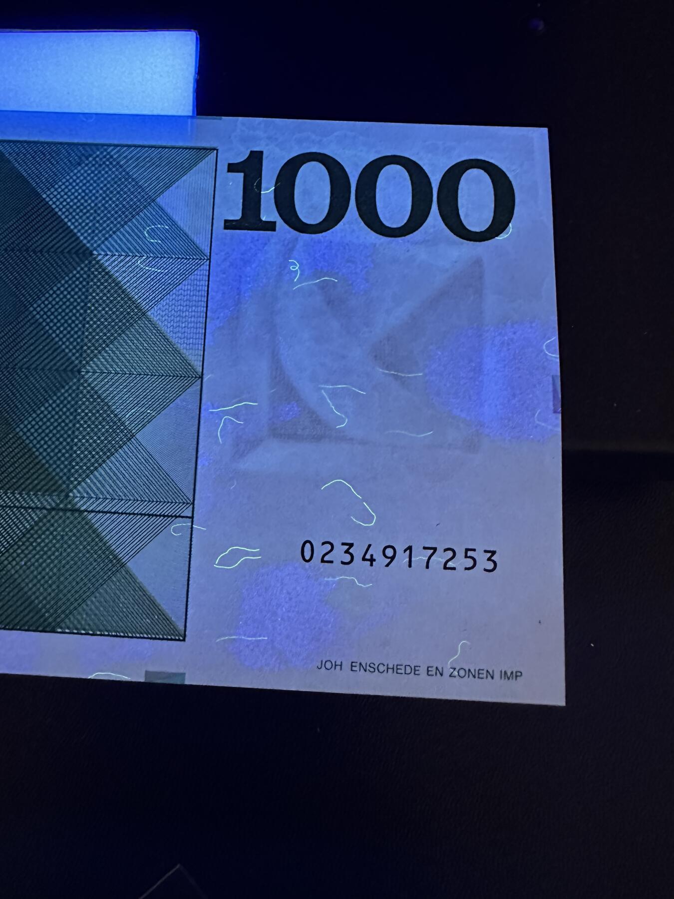 《外钞收藏家》第五百八十期（精选场）（本平台长期征集拍品、欢迎藏友们联系合作）