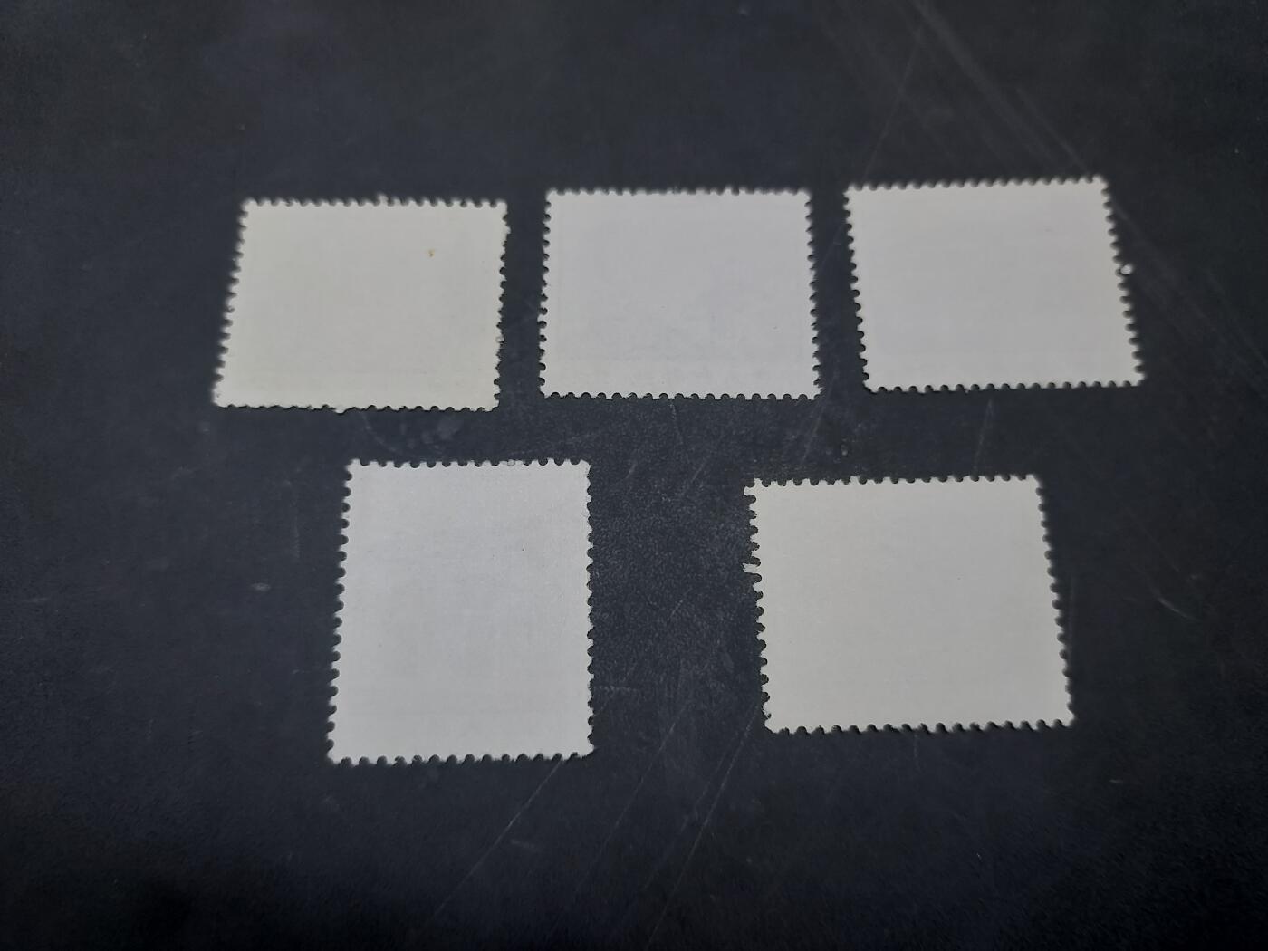 博彦收藏  11月3日 8点 邮票专场 革命圣地新票5枚，个别微黄，上品/近全品