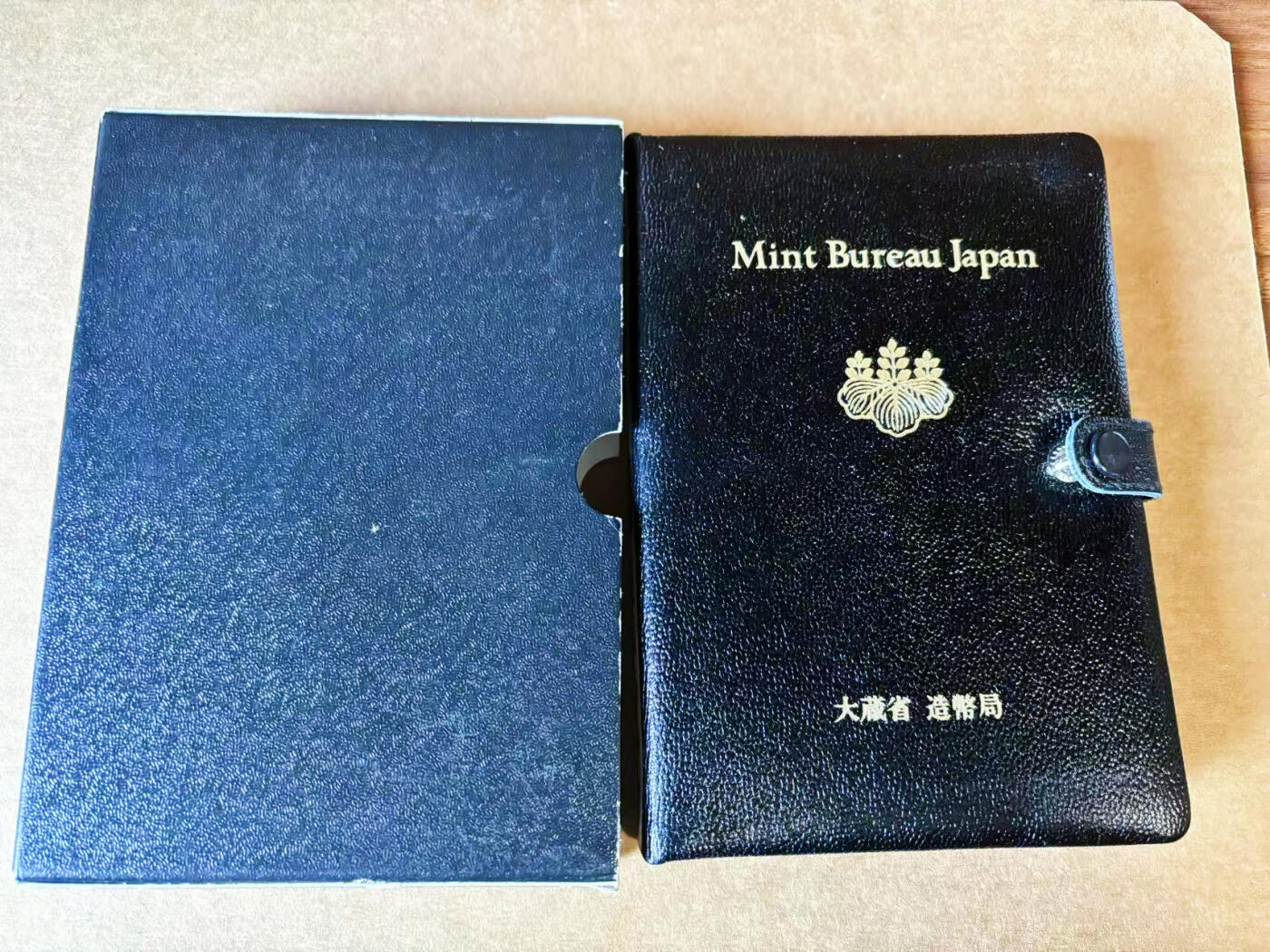 【Blue Auction】世界纸币精拍第743期——18级TOP拍卖/信誉/品质/专业/高效💫 【带皮册 带证书】日本 1990年1-500元 精制币套装 