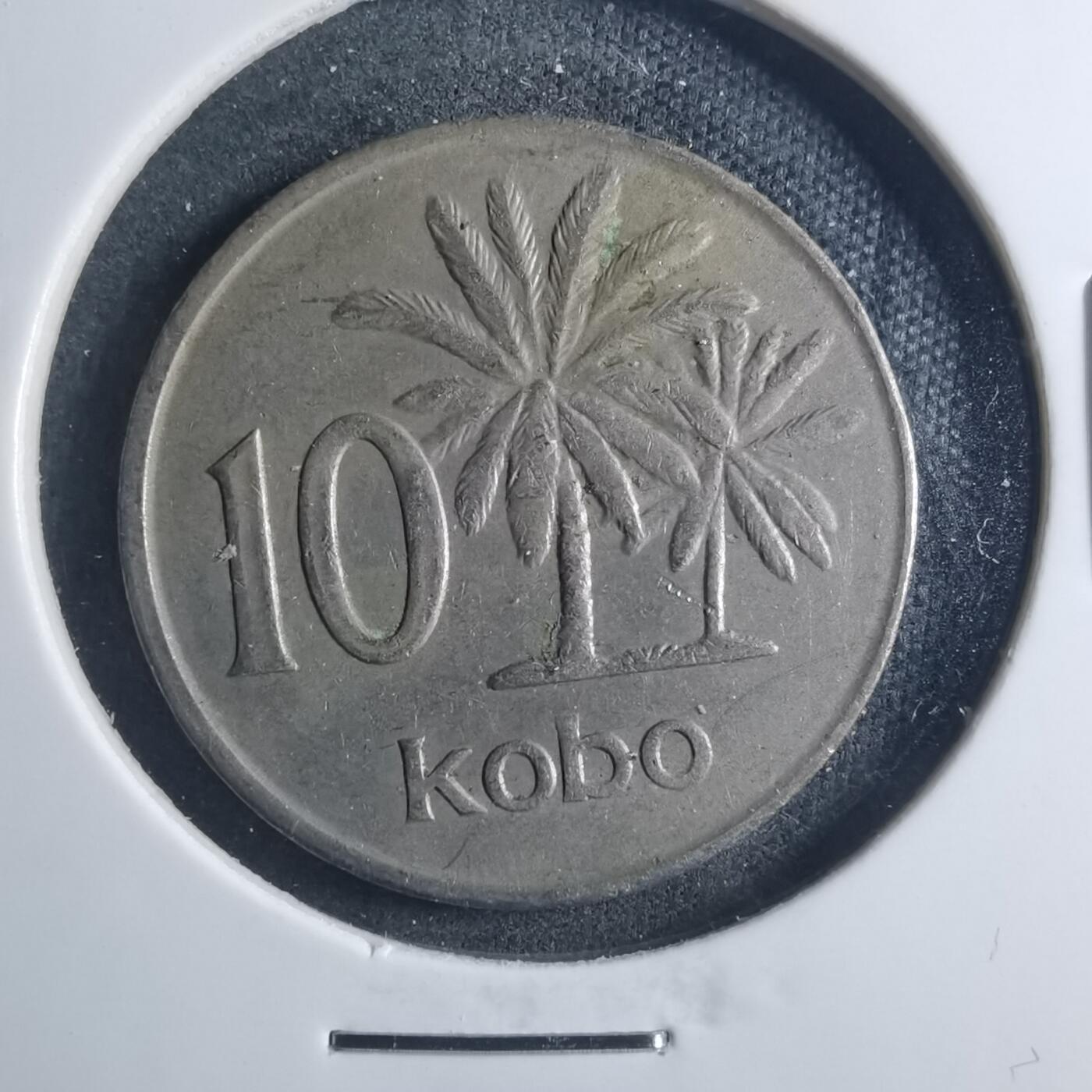 沼泽如烟--第885场 尼日利亚1976年10考包