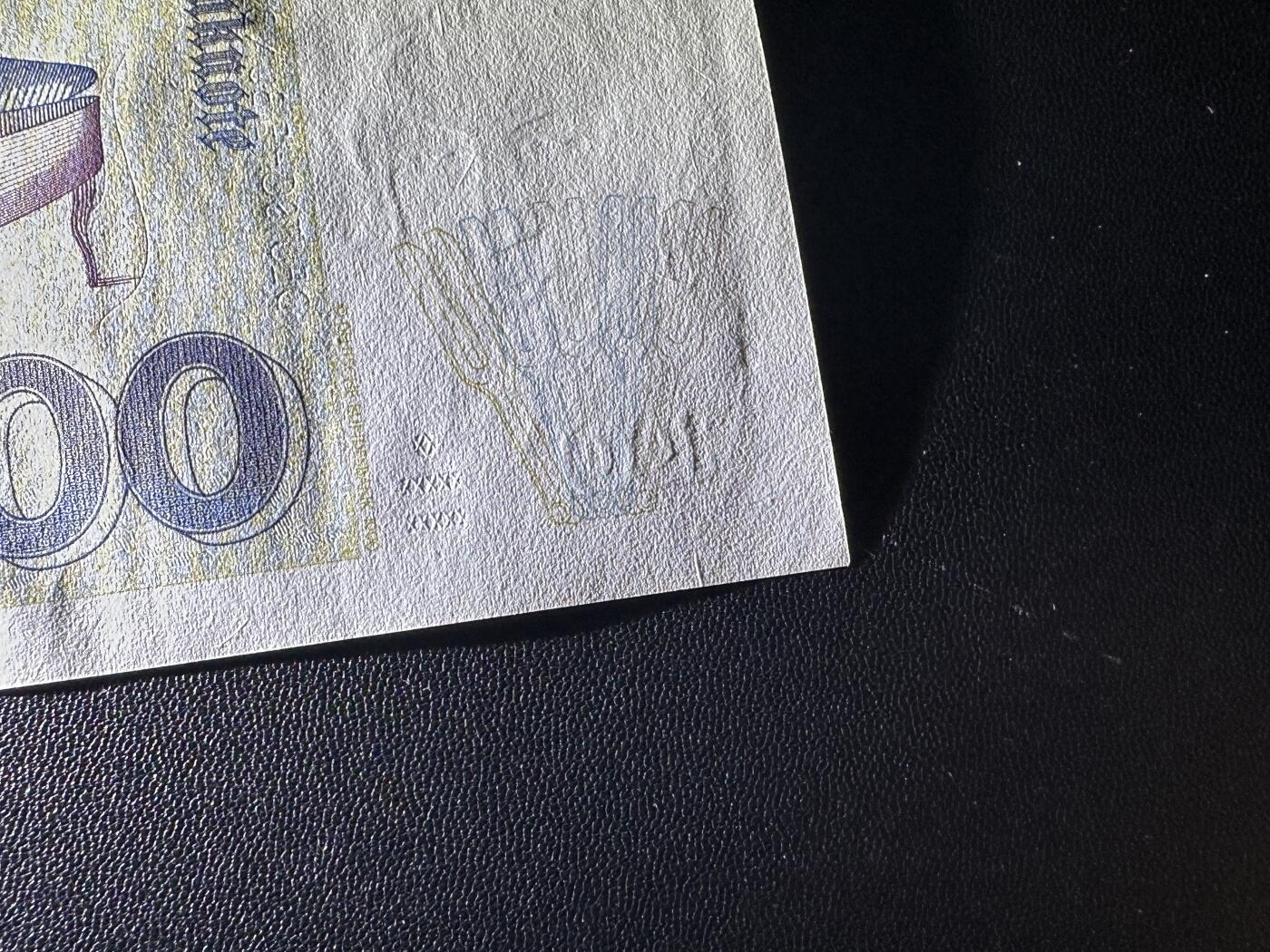 《外钞收藏家》第五百八十期（精选场）（本平台长期征集拍品、欢迎藏友们联系合作）