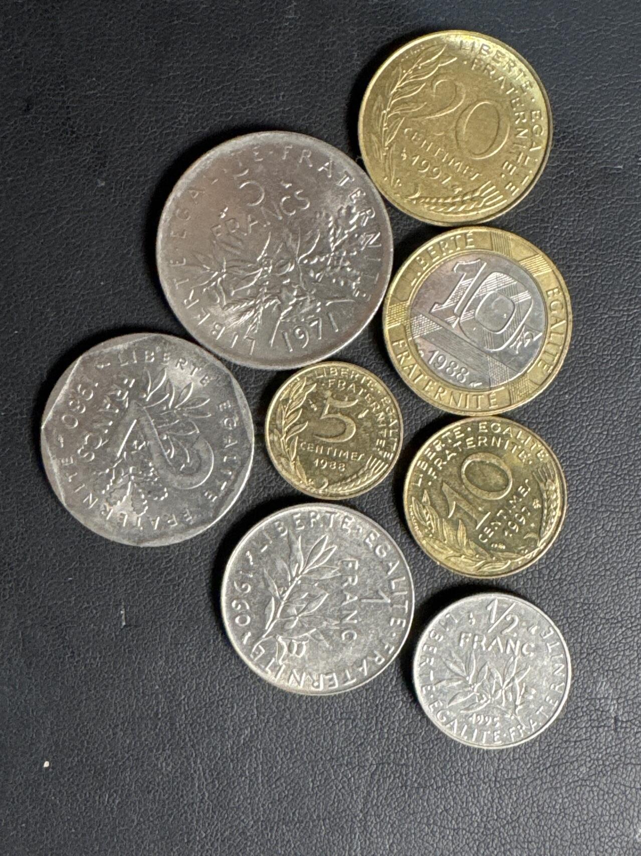 ❤️【币观天下】❤️ 第329期钱币拍卖- 2025.10.31周五晚上6点半场-长期征集拍品 法国流通套币8枚铜镍