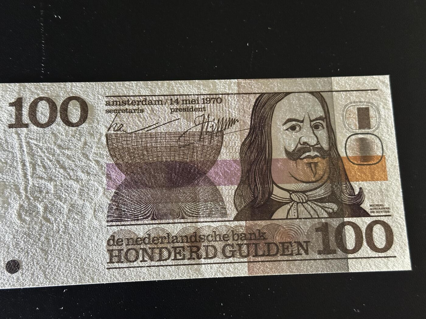 《外钞收藏家》第五百八十期（精选场）（本平台长期征集拍品、欢迎藏友们联系合作）