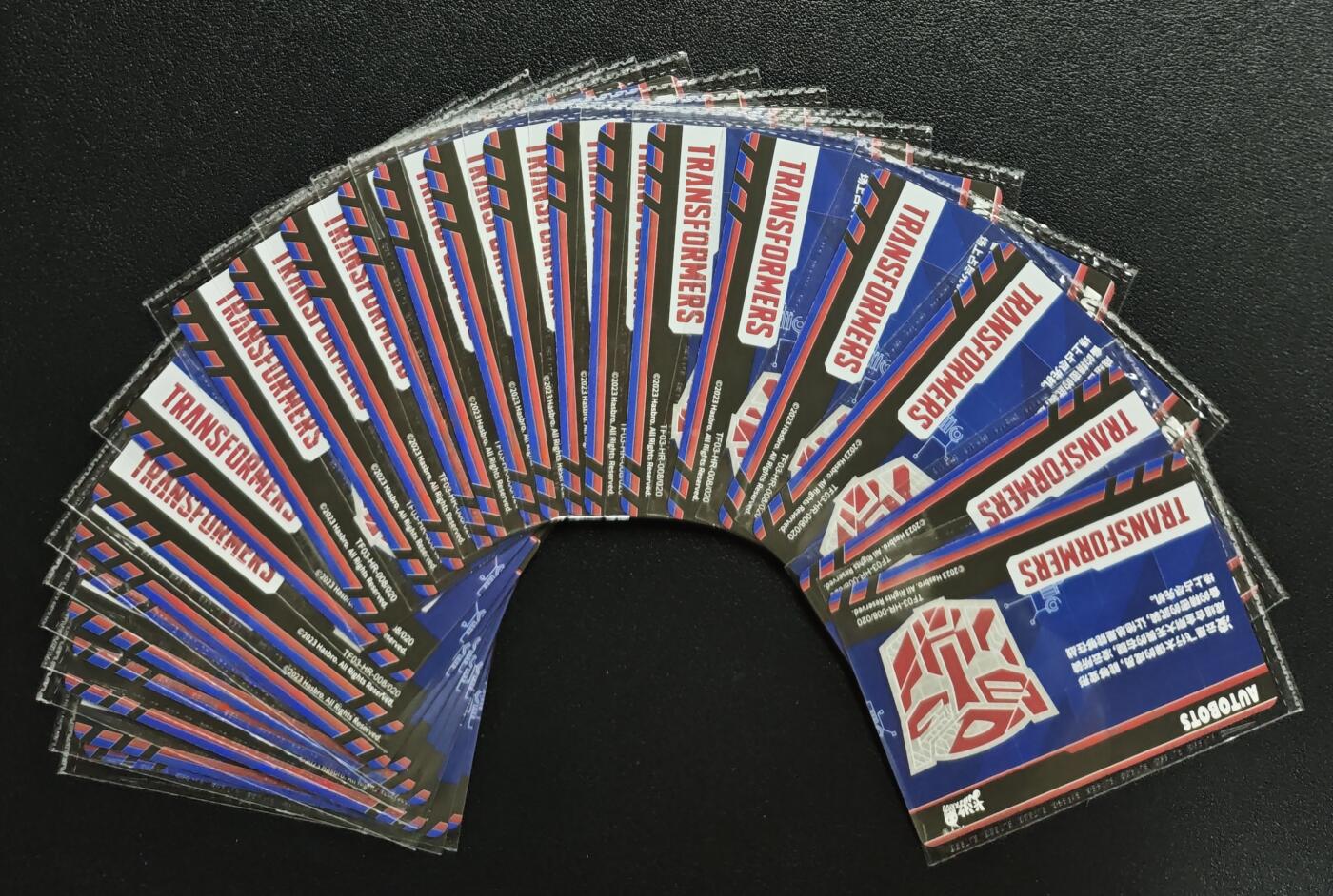 天玑星卡拍第133期《10.30周四截拍》持续收拍收评中 满赠卡需备注 卡游 变形金刚 HR 凌云 二十四张