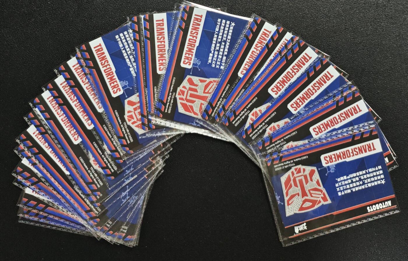 天玑星卡拍第133期《10.30周四截拍》持续收拍收评中 满赠卡需备注 卡游 变形金刚 HR 大街 二十九张