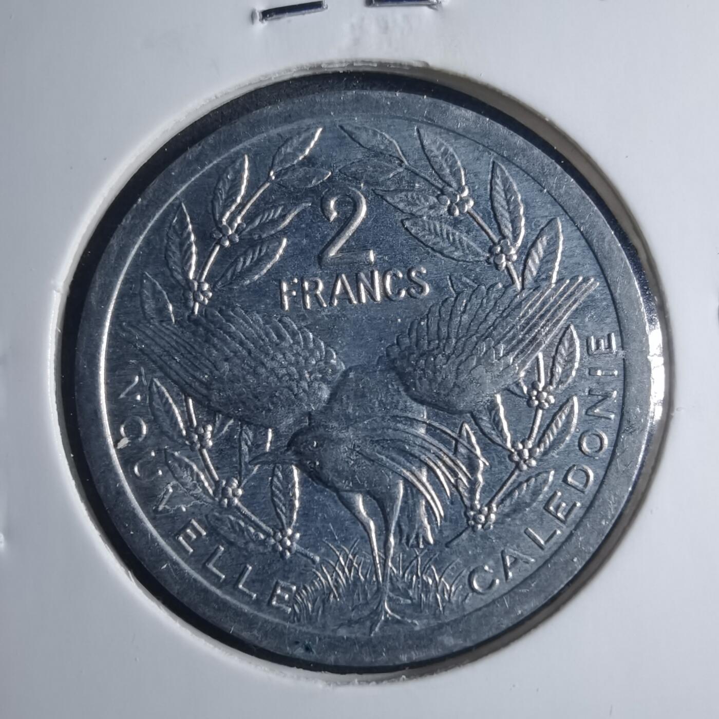 沼泽如烟--第885场 法属新喀里多尼亚1990年2法郎