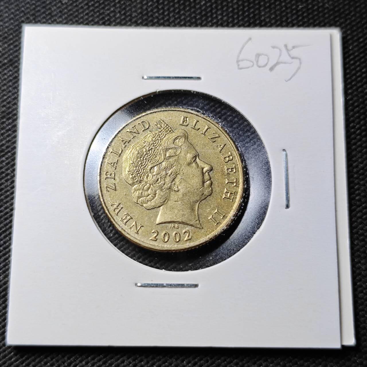 KK钱币收藏小铺  第360场  2月预留时间 周末发货 2002新西兰1元 