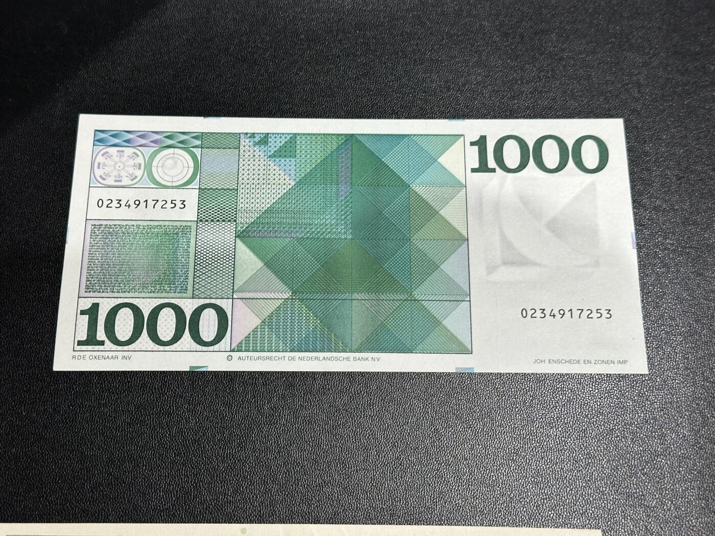 《外钞收藏家》第五百八十期（精选场）（本平台长期征集拍品、欢迎藏友们联系合作）