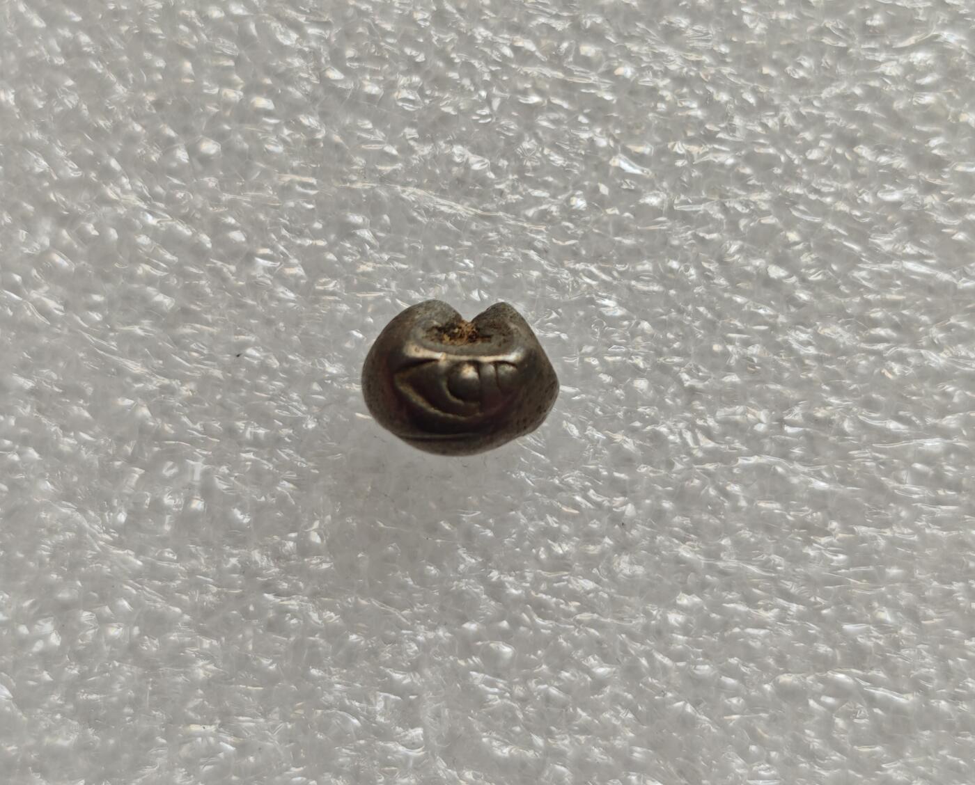 瓶子🏺第214期拍卖会   素可泰王朝象戳海螺戳记屁股锭银锭