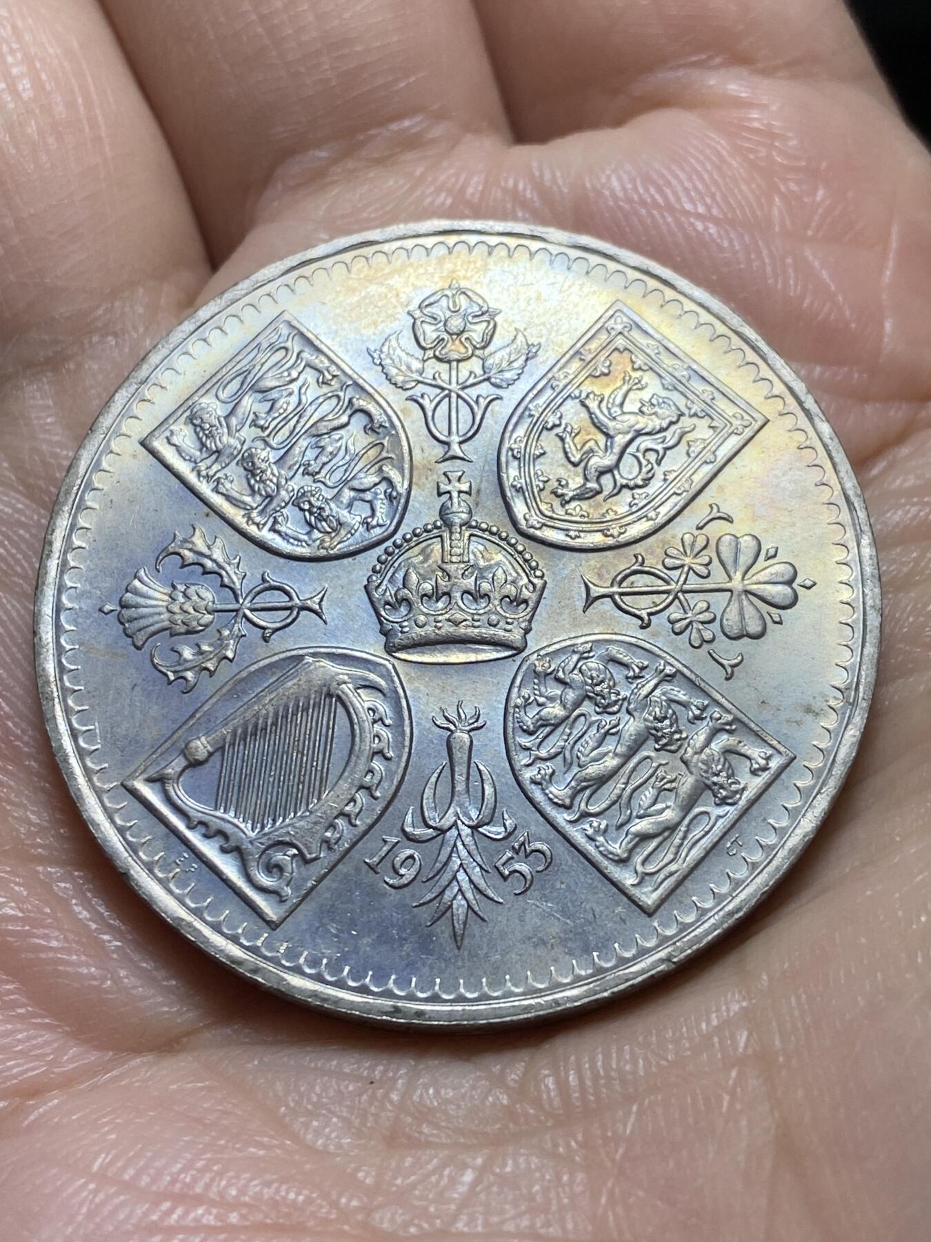 2025年第一百一十九场(总第一百四十五场）外国好品散币(免佣金) 英国🇬🇧1953单年份5先令(伊丽莎白二世加冕年纪念币)