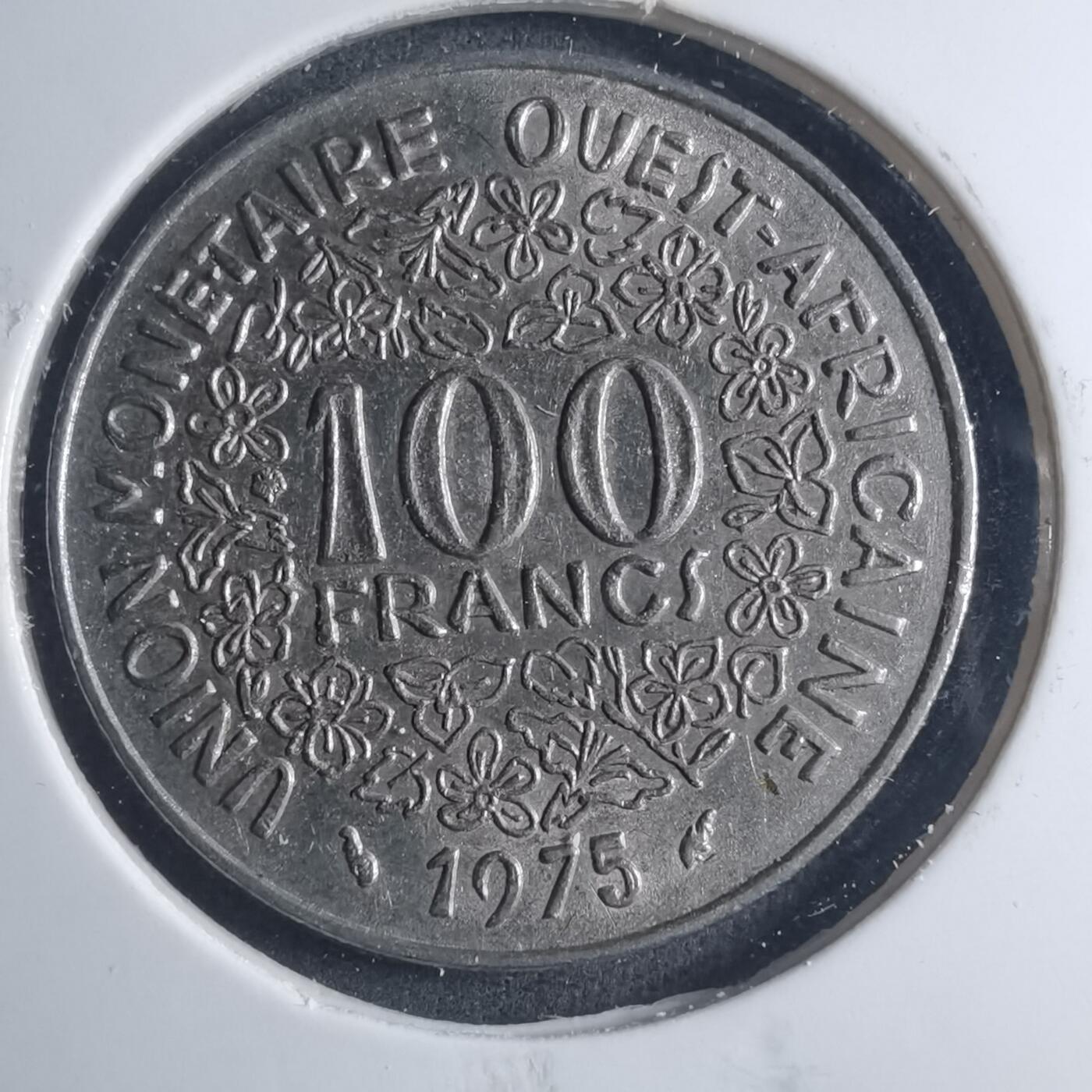 沼泽如烟--第885场 西非1975年100法郎