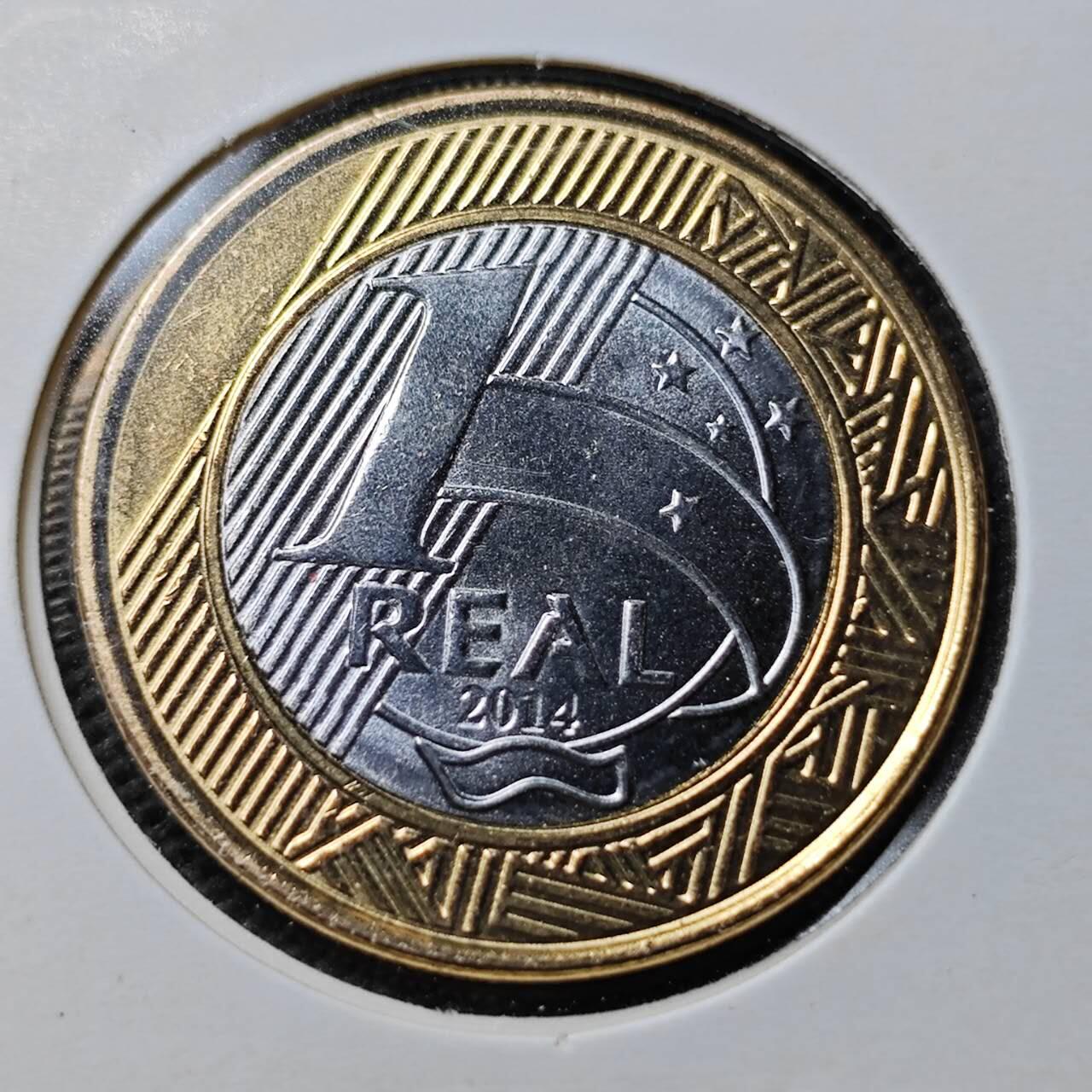 KK钱币收藏小铺  第360场  2月预留时间 周末发货 巴西1瑞尔双色币 纪念币 