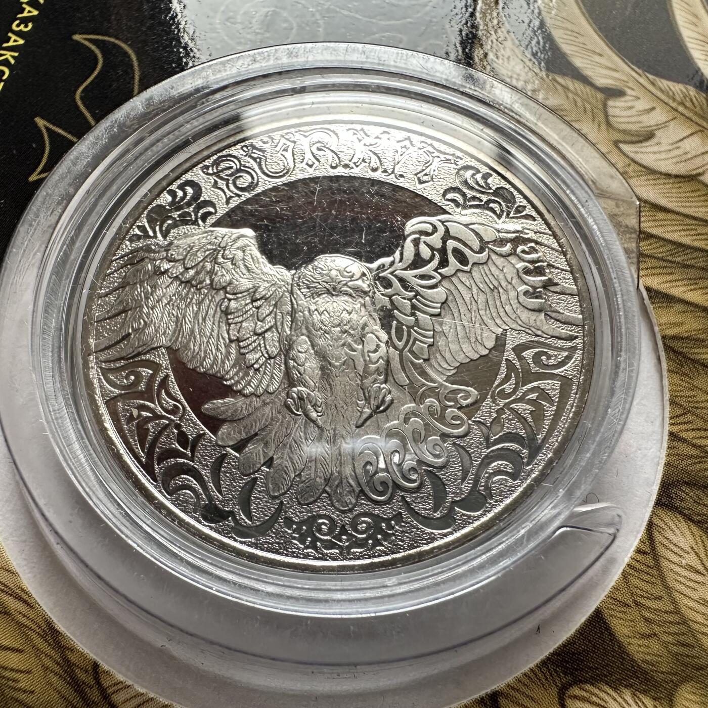 🌹外币初藏🌹🐯2025年第121场  每周二四六晚8️⃣点 哈萨克纪念币 哈萨克斯坦2022年金雕100坚戈纪念币 发行量3万枚 精制币