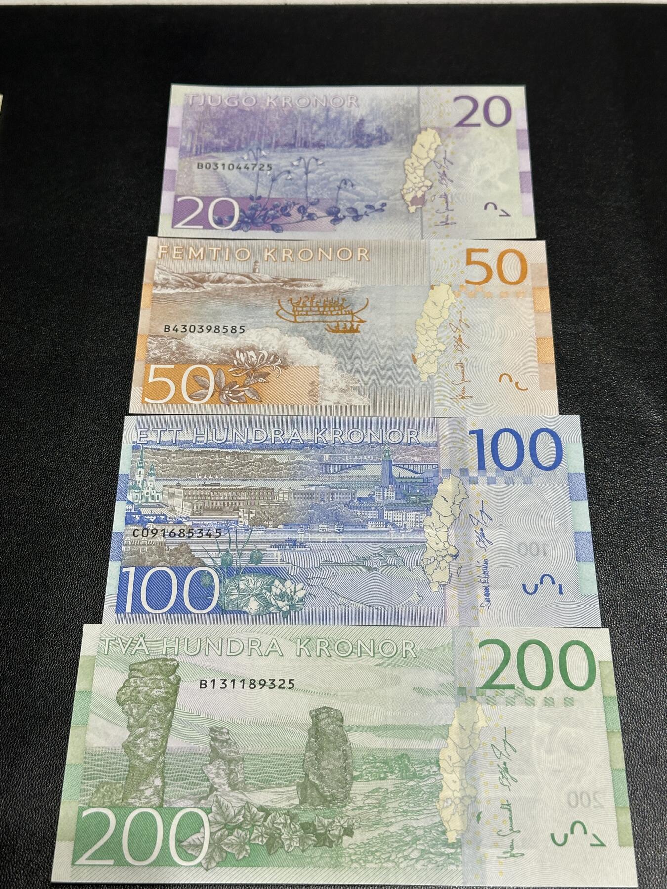 《外钞收藏家》第五百八十期（精选场）（本平台长期征集拍品、欢迎藏友们联系合作）