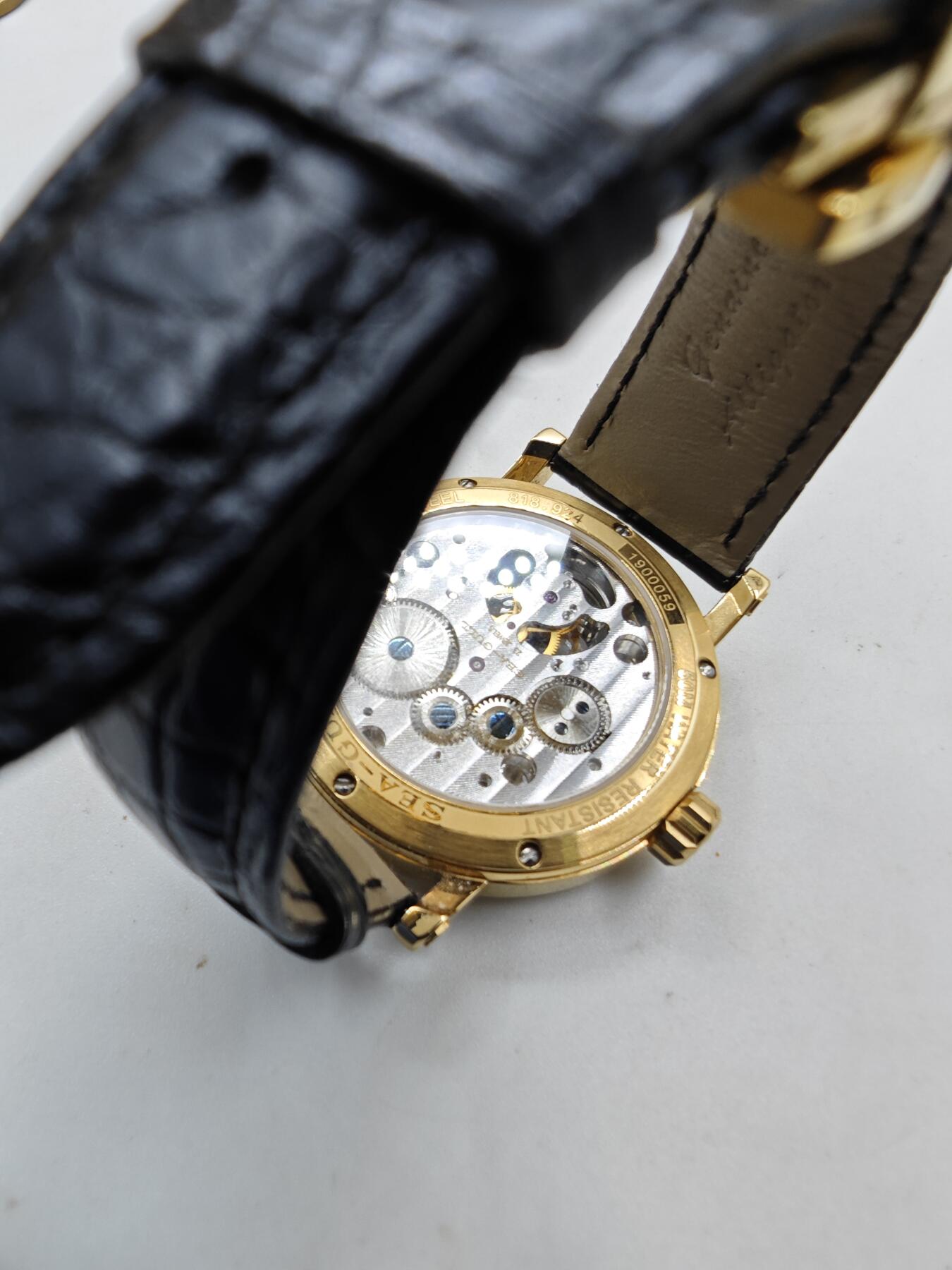 红色经典收藏拍卖专场第28期 保真原装海鸥手动陀飞轮皮带机械表818.924传承系列