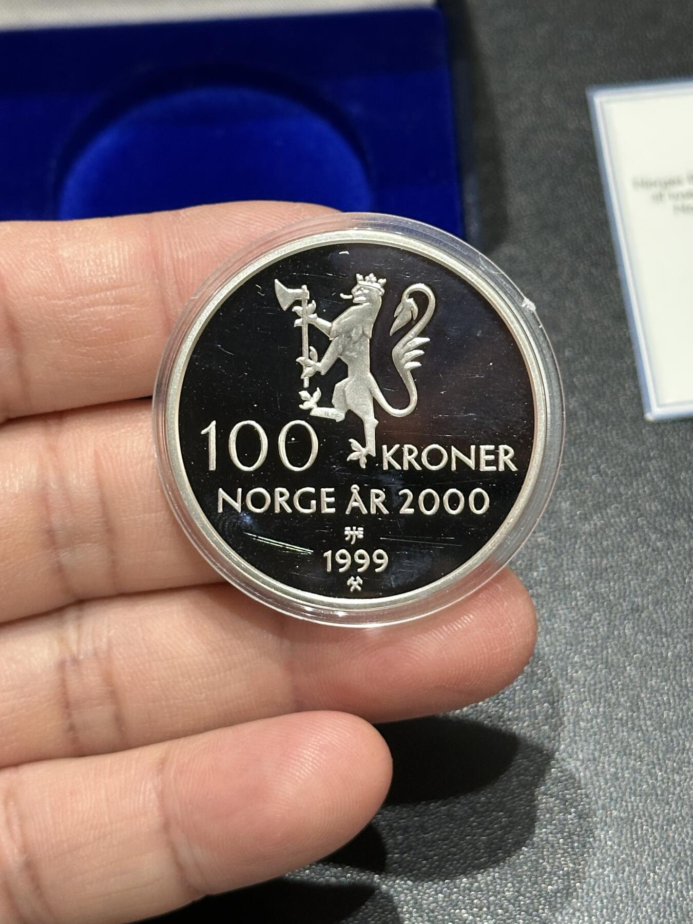 《外钞收藏家》第五百八十期（精选场）（本平台长期征集拍品、欢迎藏友们联系合作）