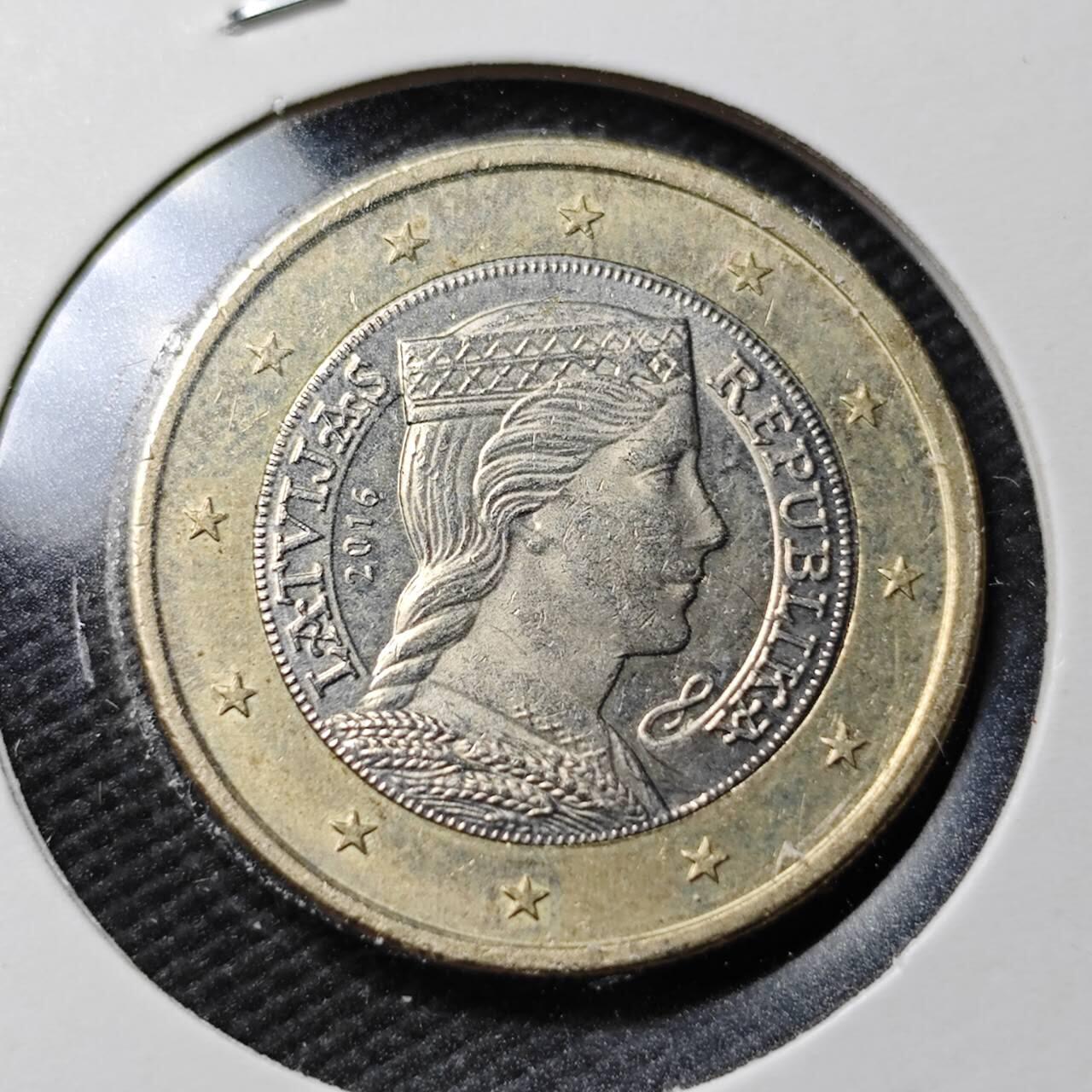 KK钱币收藏小铺  第360场  2月预留时间 周末发货  拉脱维亚1欧