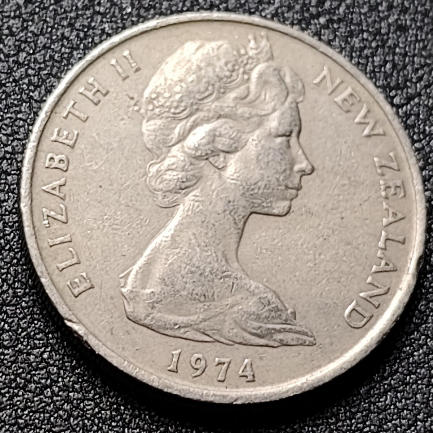 泉币菌-第119场-精品福利场 1974年 英属新西兰20分镍币 几维鸟  伊丽莎白二世女王 28.5mm 