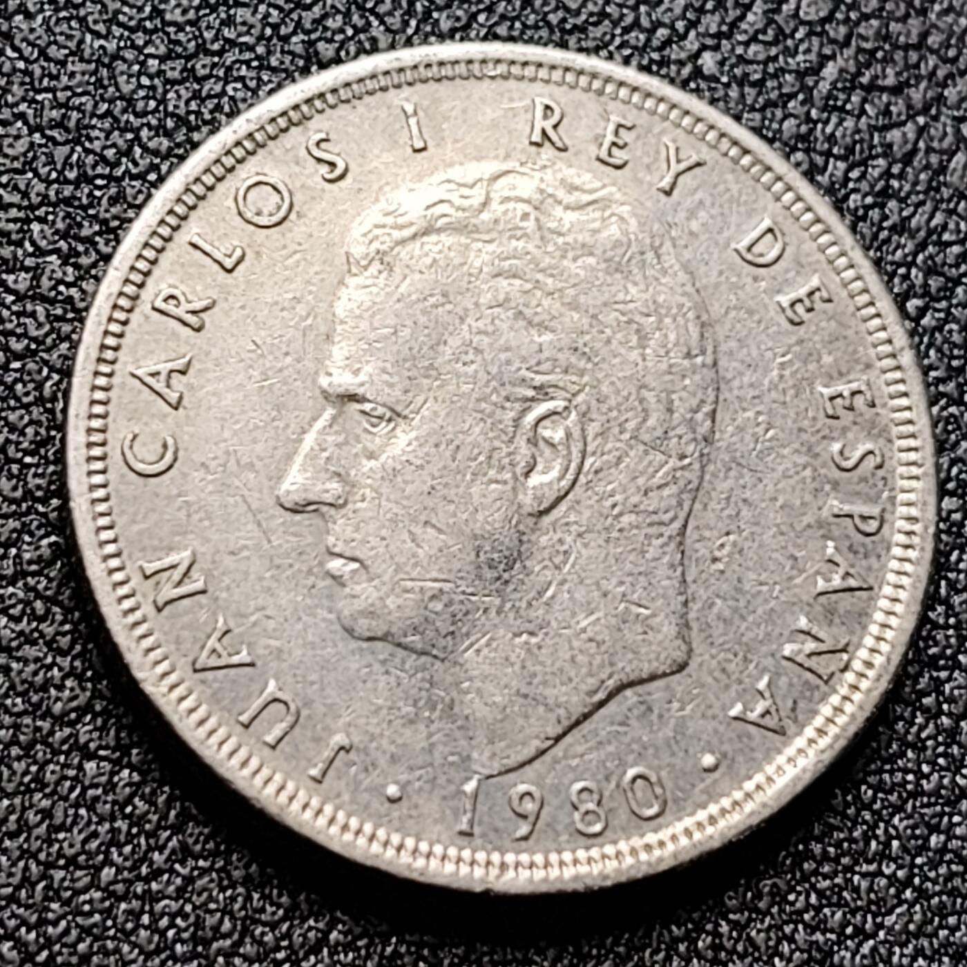 泉币菌-第119场-精品福利场 西班牙1980年5比塞塔 镍币 第12届世界杯 纪念币 卡洛斯一世 23mm 