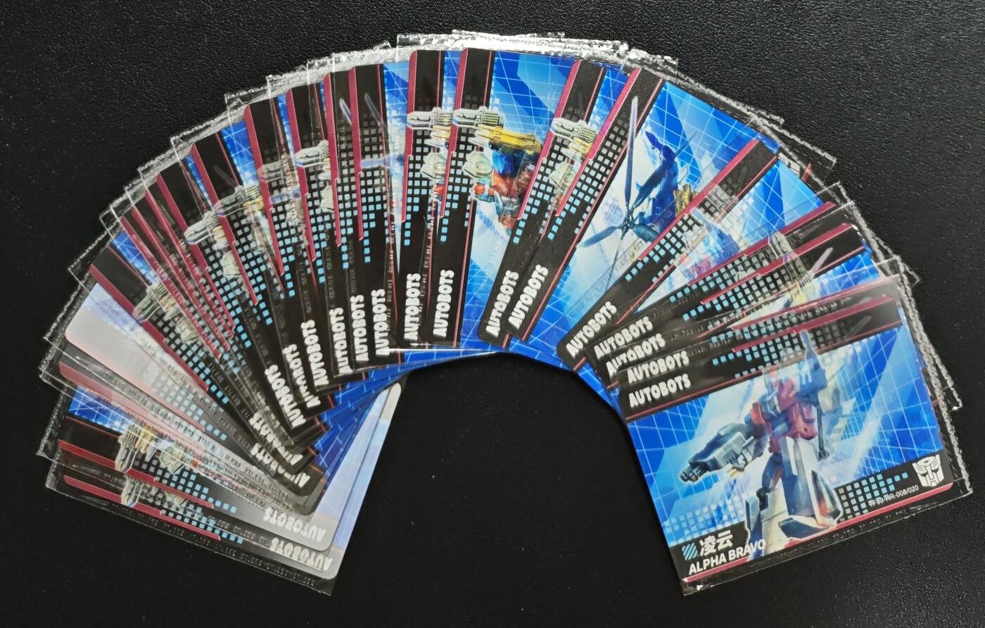 天玑星卡拍第133期《10.30周四截拍》持续收拍收评中 满赠卡需备注 卡游 变形金刚 HR 凌云 二十四张