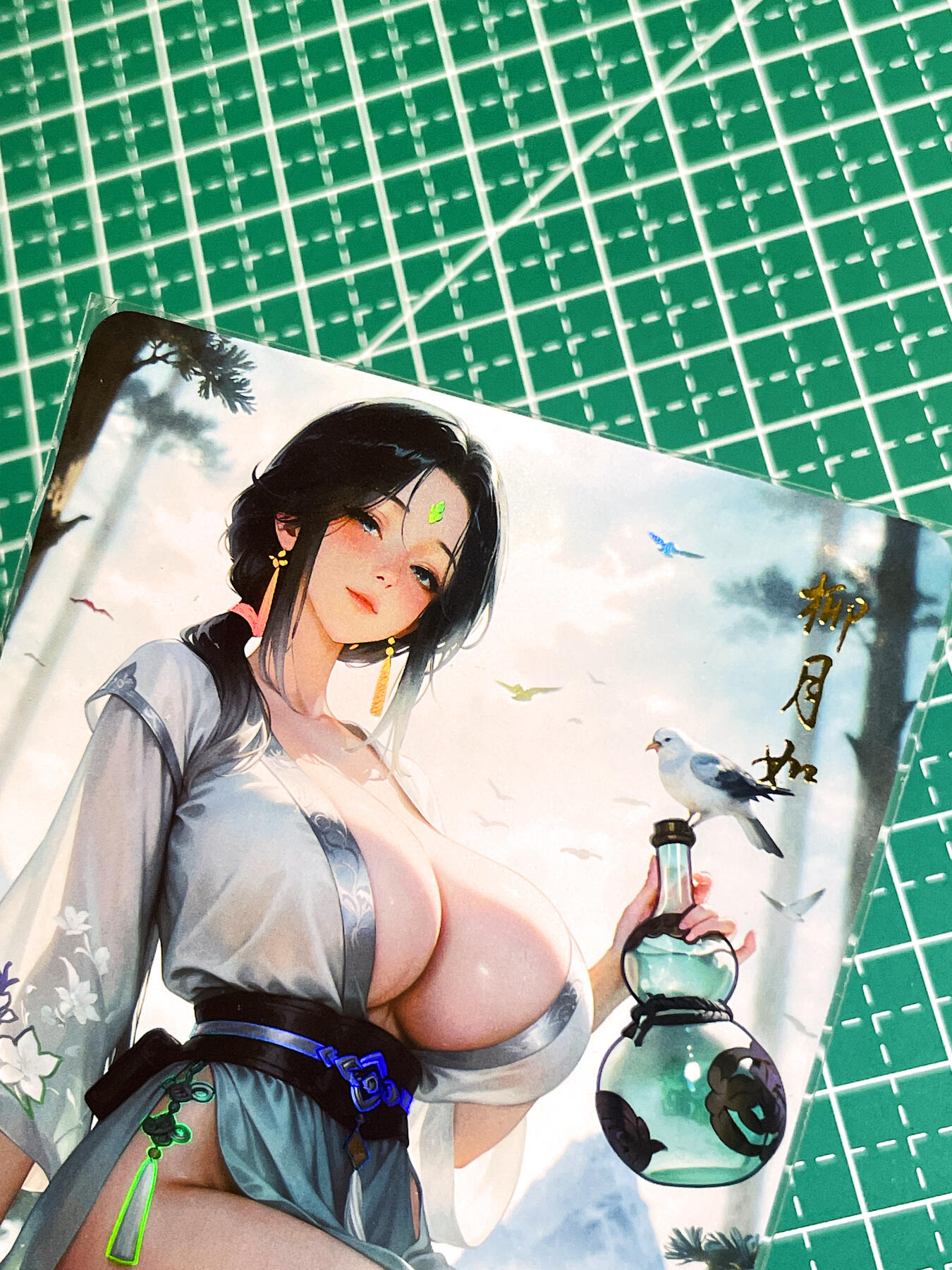 显眼宝35期 佣金1起 10月29日晚20:30截拍  造物卡牌   墨烬红颜系列    柳月如    共1张   彩闪工艺   大卡尺寸  63*88