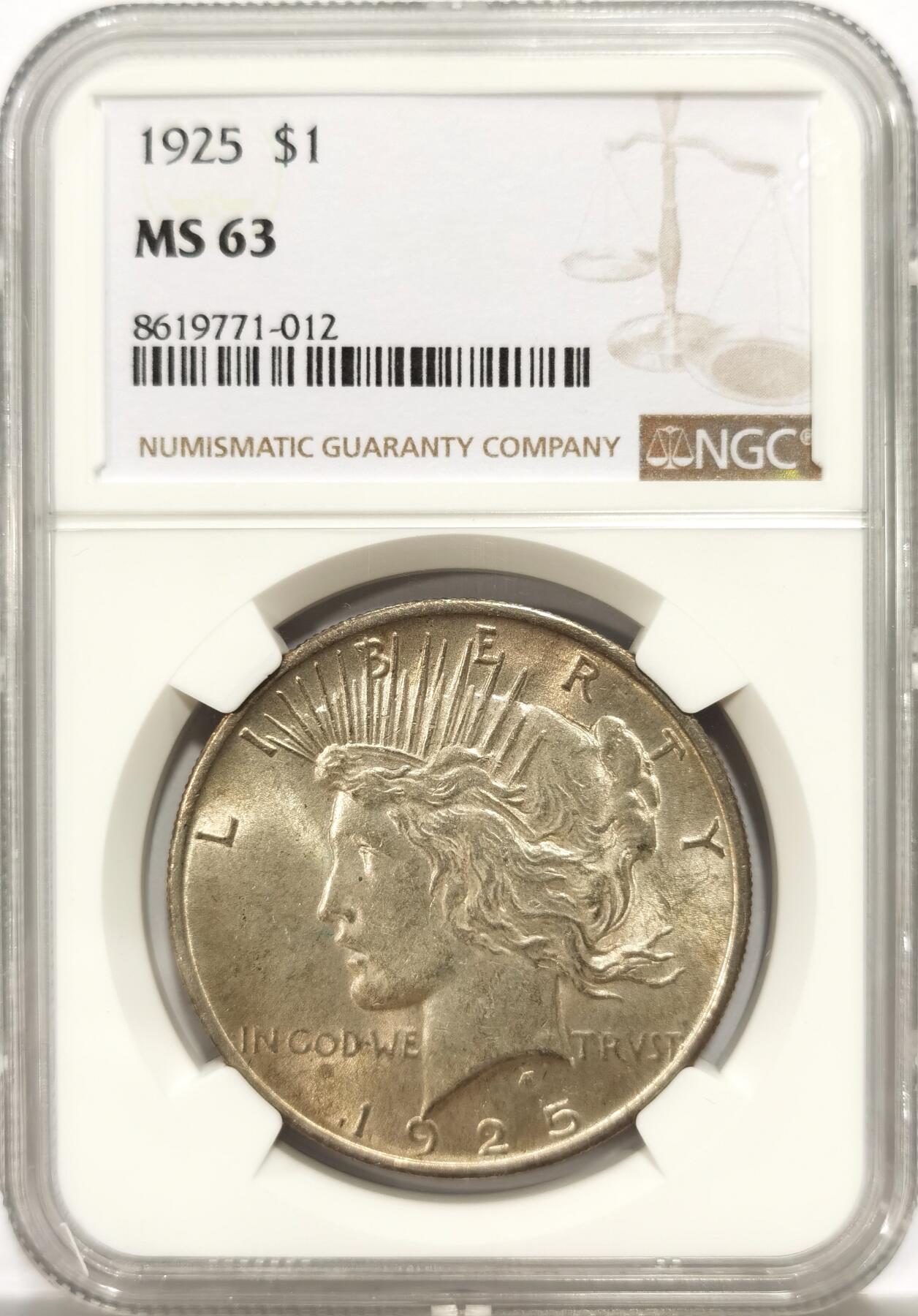 博洋堂世界钱币拍卖第144期（全场包邮） NGC MS63 美国1925年和平银币，淡黄油包浆，BU好品。略少见的年份。