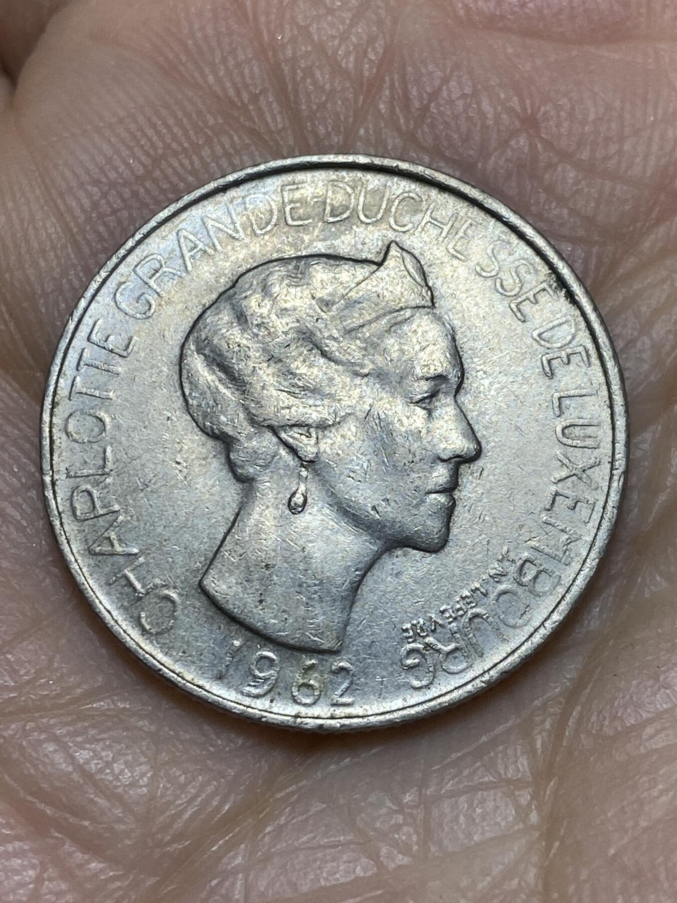 2025年第一百一十九场(总第一百四十五场）外国好品散币(免佣金) 少见–卢森堡🇱🇺1962年5法郎