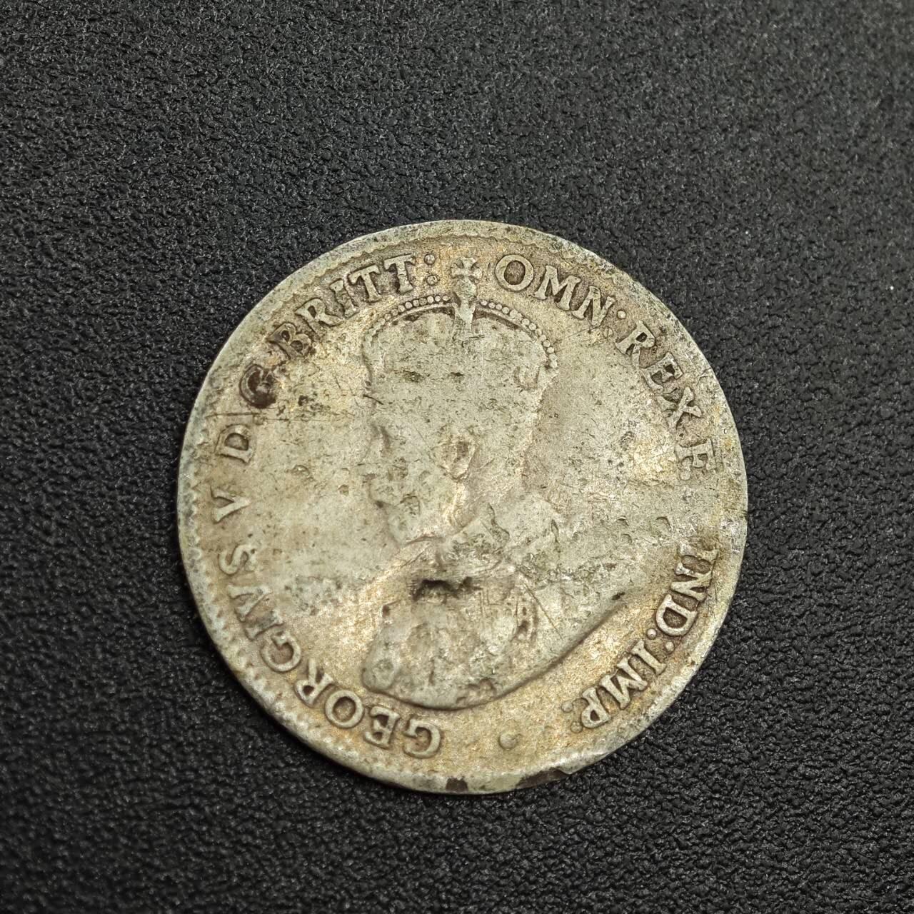 【淘币小摊】限时拍第七百八十拍  小银币场  满百包邮可预留两周  周一统一发货  澳大利亚1923年乔治五世3便士银币