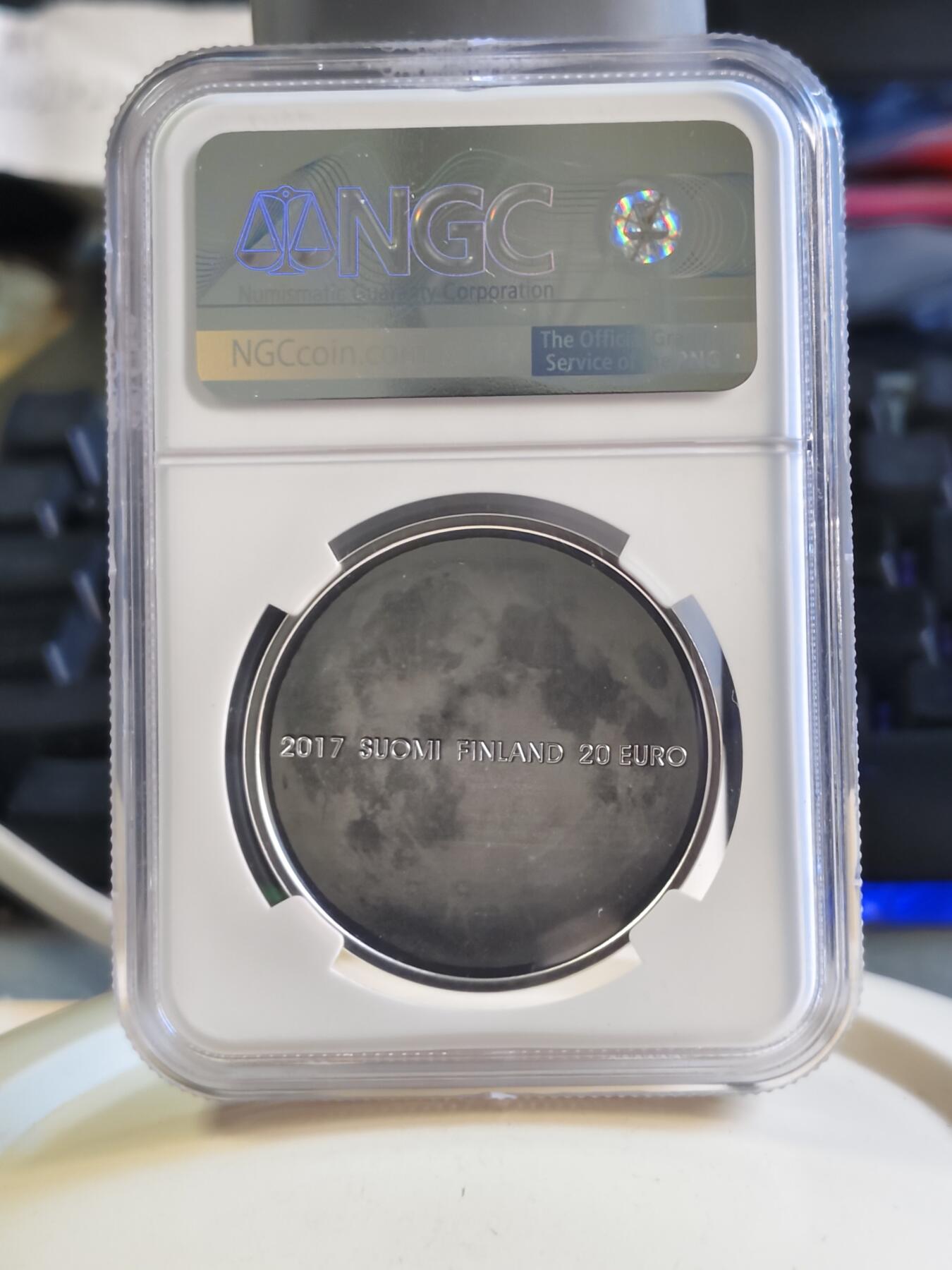 第180期拍卖【长期征集拍品】【北京币展专场】 获奖芬兰2017年自然系列乌鸦20欧NGC69精制银币925银25.5克直径38.6毫米