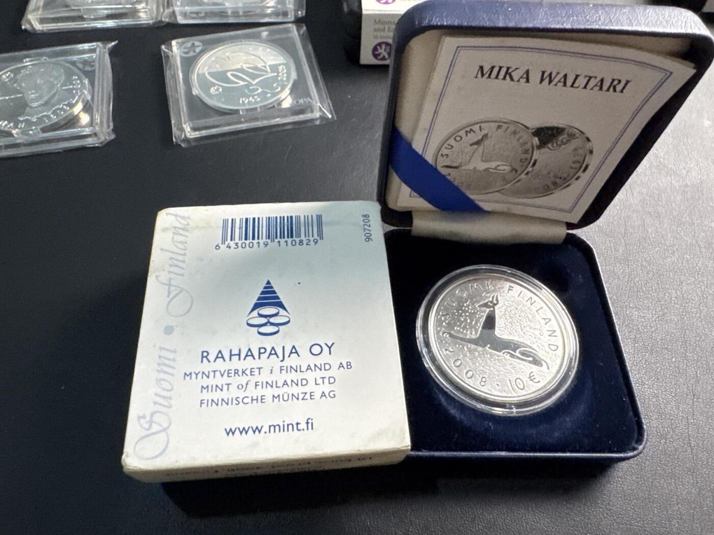 ❤️【币观天下】❤️ 第329期钱币拍卖- 2025.10.31周五晚上6点半场-长期征集拍品 原厂盒证芬兰2008年著名作家米卡·瓦尔塔里诞辰100周年精制纪念银币925银25.5克直径38.6毫米