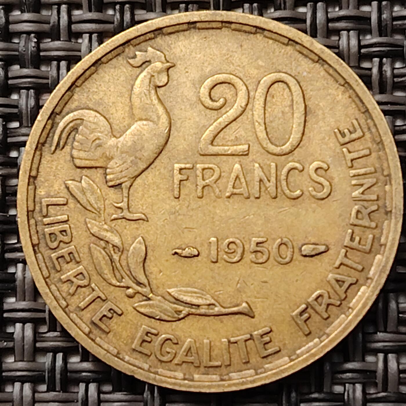 布加迪🐬～世界钱币(上海)🌾第 255 期 /  各国套币和散币