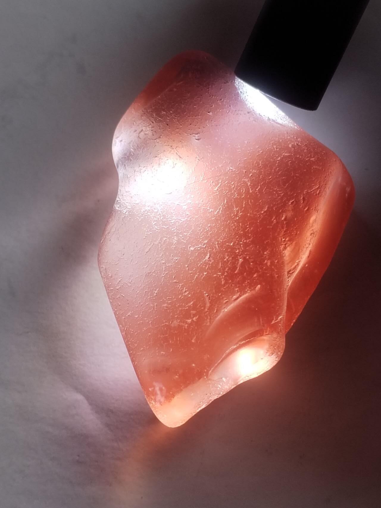 综合 红水晶。大尺寸。