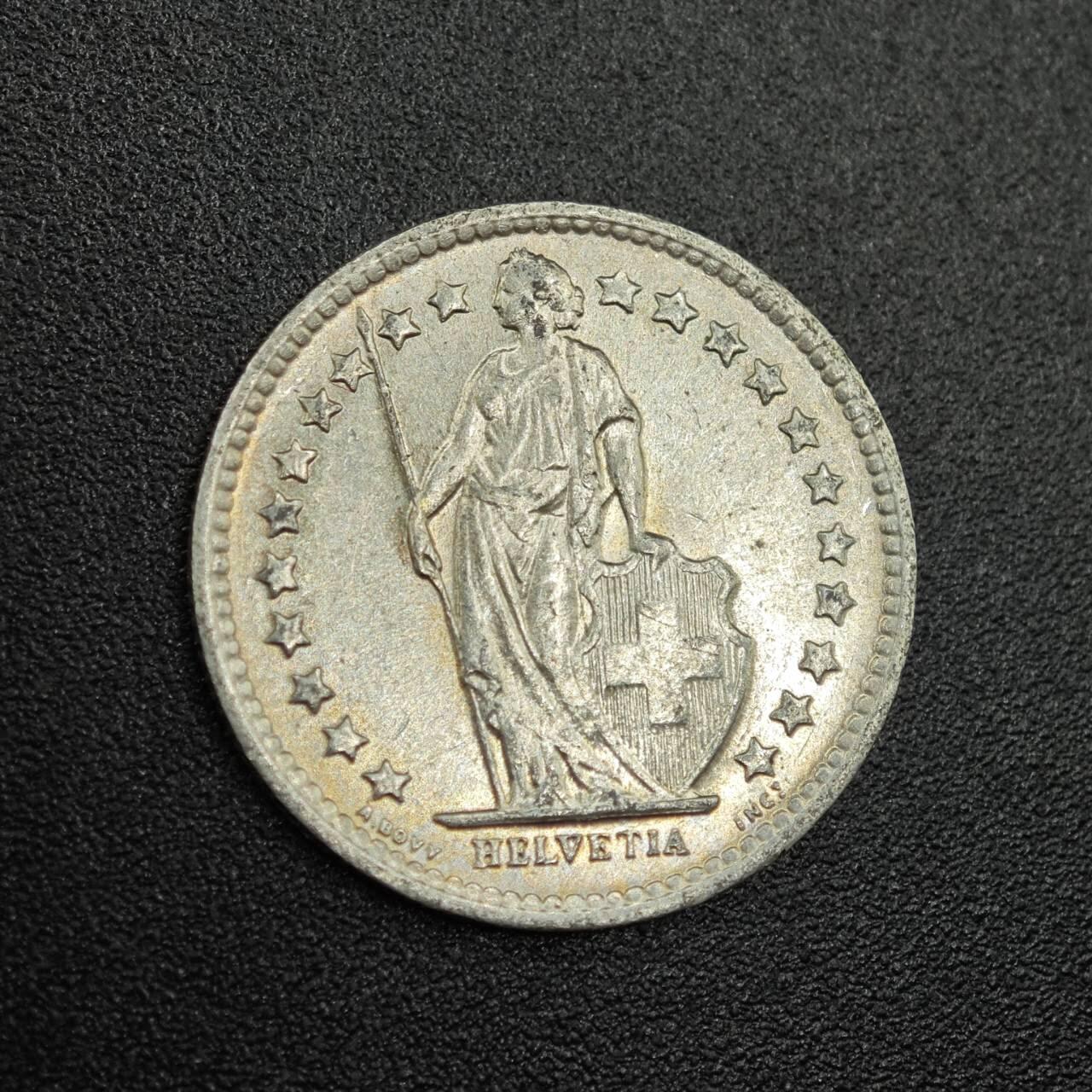 【淘币小摊】限时拍第七百八十拍  小银币场  满百包邮可预留两周  周一统一发货  瑞士1964年1/2法郎银币