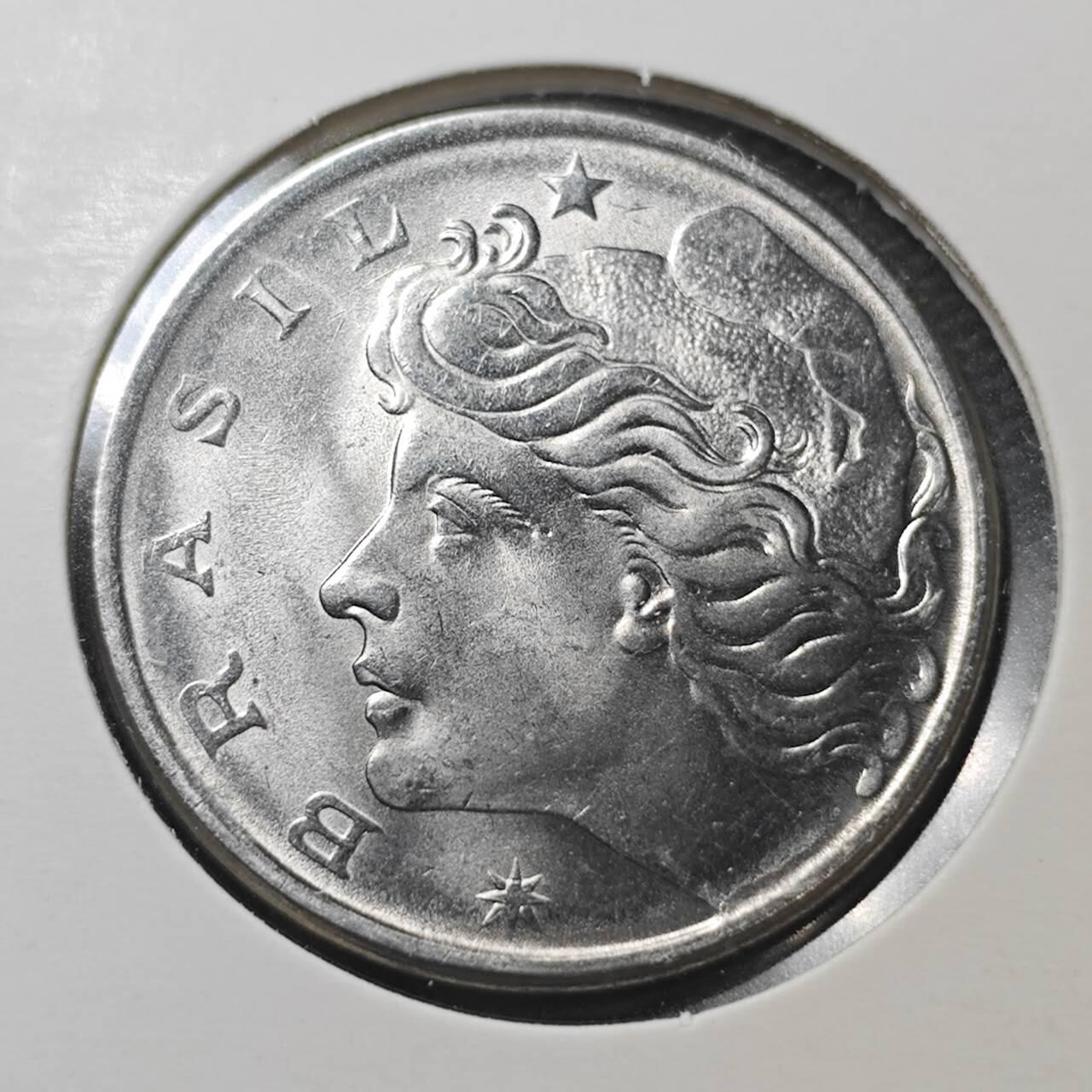 KK钱币收藏小铺  第360场  2月预留时间 周末发货  1977巴西50分 好品巴西女神