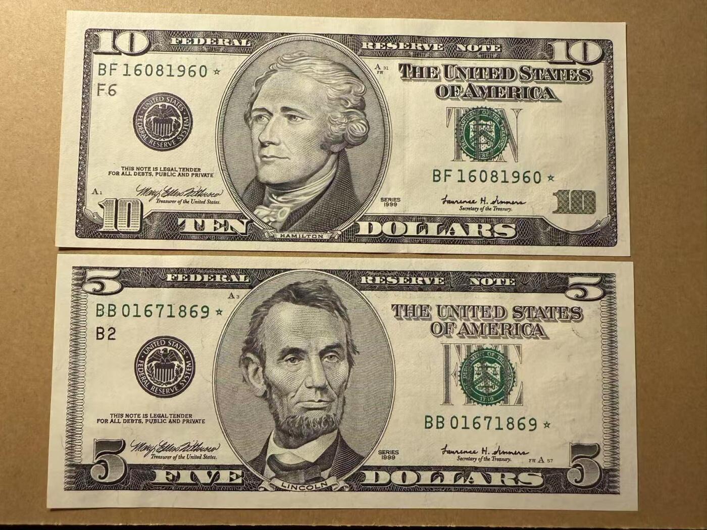 【礼羽收藏】🌏世界钱币拍卖第109期 美国 1999年 10、5元 补号 两张 全新unc