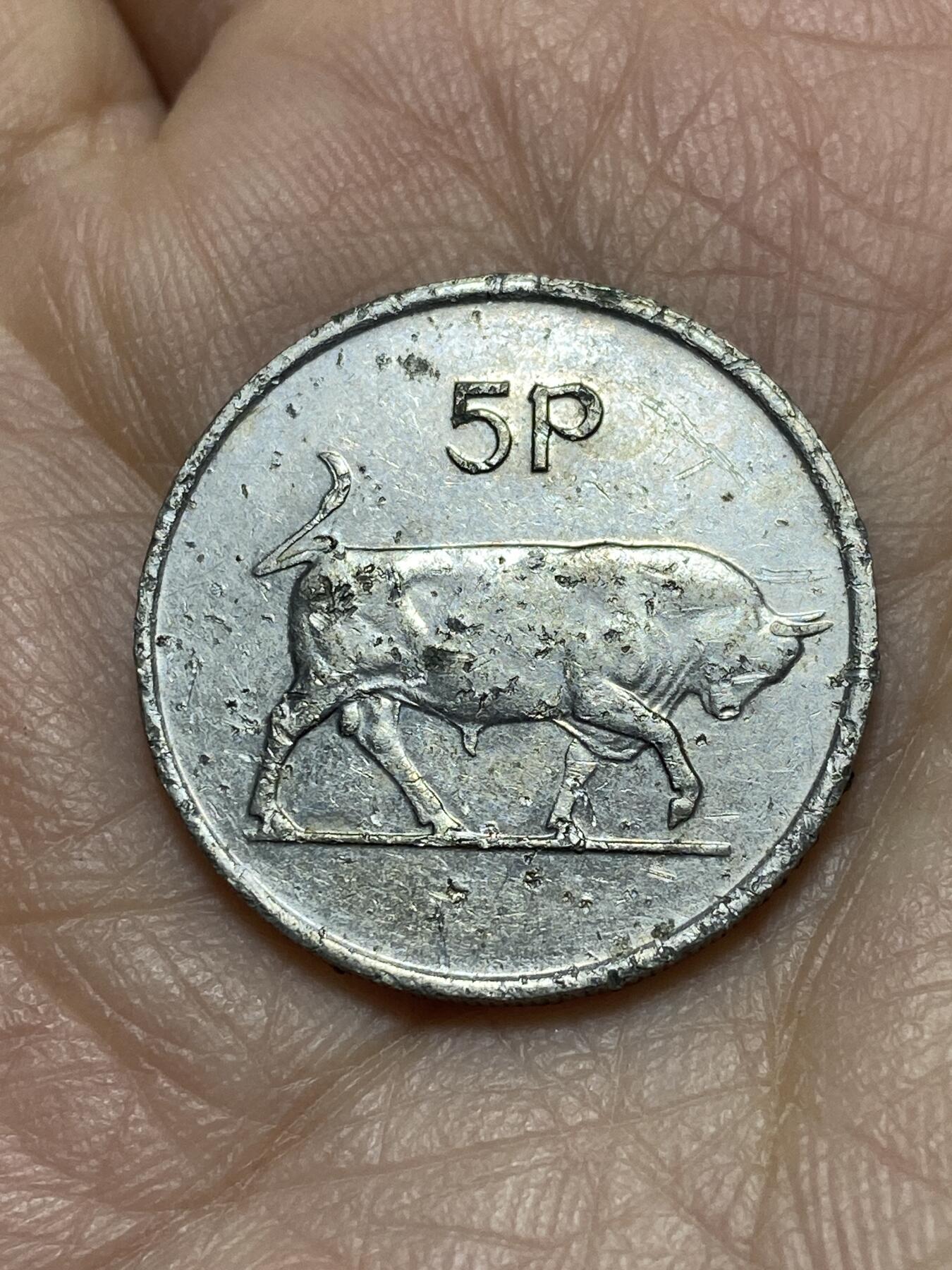 2025年第一百一十九场(总第一百四十五场）外国好品散币(免佣金) 爱尔兰🇮🇪1982年5便士(共和国时期第二套第一版)