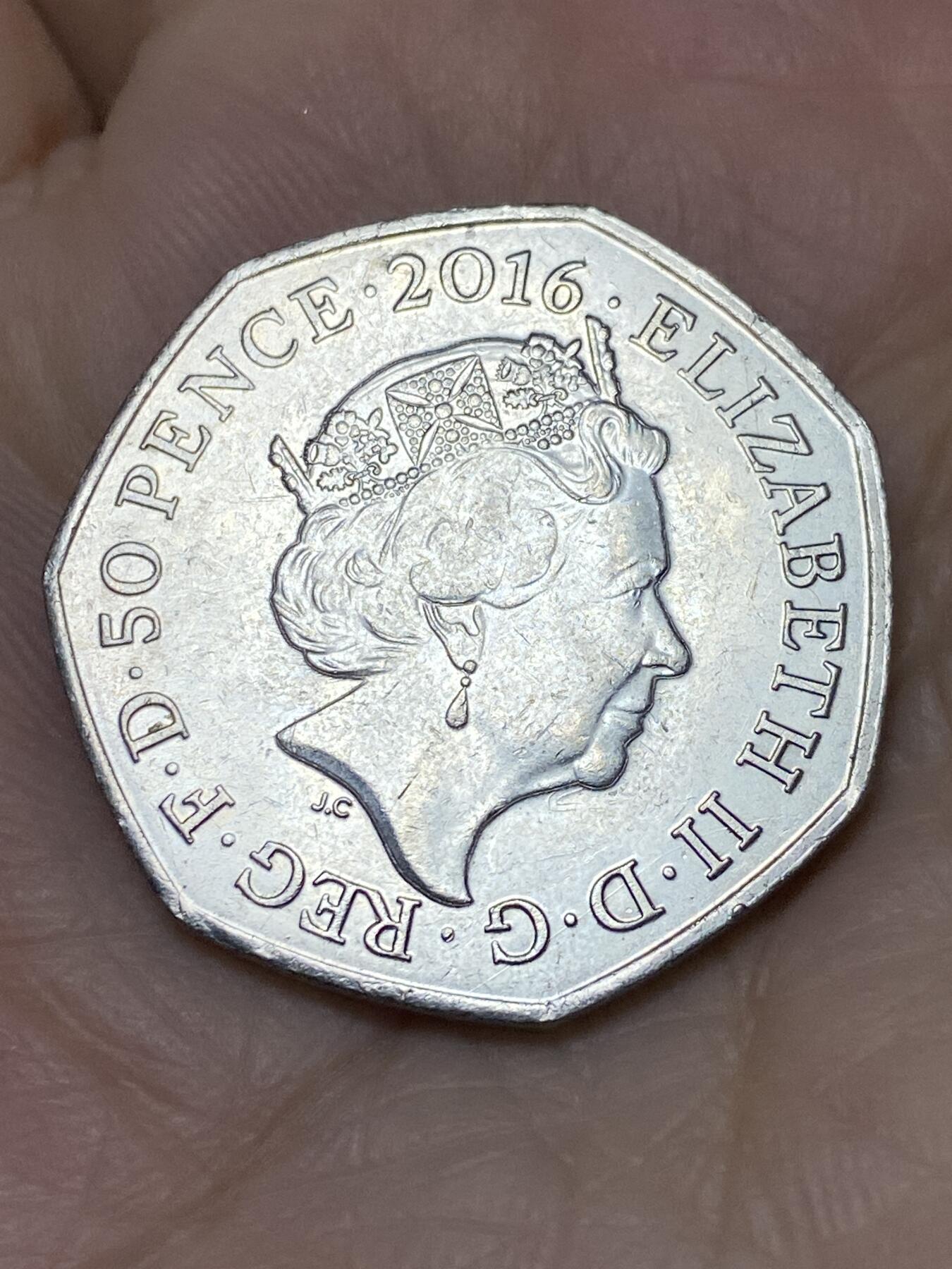 2025年第一百一十九场(总第一百四十五场）外国好品散币(免佣金) 英国🇬🇧2016年50便士(彼得兔纪念币)