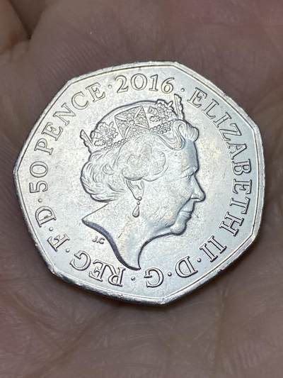 2025年第一百一十九场(总第一百四十五场）外国好品散币(免佣金) - 英国🇬🇧2016年50便士(彼得兔纪念币)