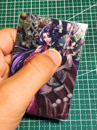 显眼宝35期 佣金1起 10月29日晚20:30截拍  - 小浣熊卡牌   魔改系列     圣诞李师师艺术卡  共1张   粗闪彩工艺  小卡尺寸  60*87