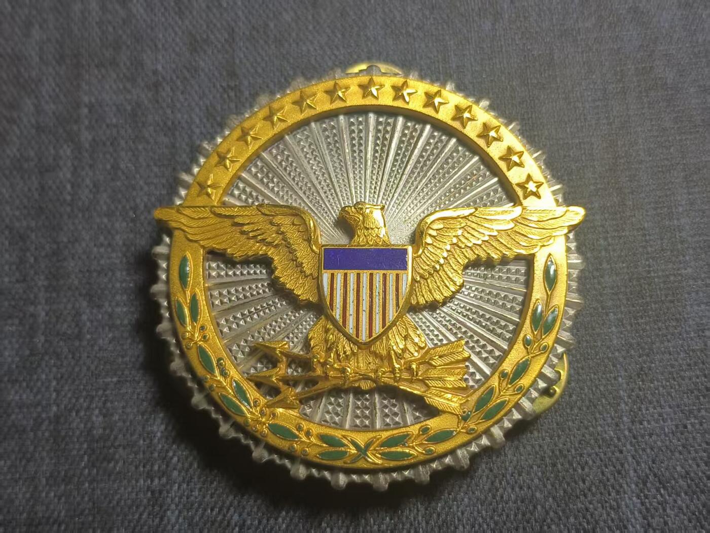 罗岚⭐爱藏⭐精品专拍第七场-分享拍场赚佣（周六有群拍，详细看简介） 美利坚合众国国防服务勋章（U.S. Defense Service Badge PIN）纯银镀金珐琅质