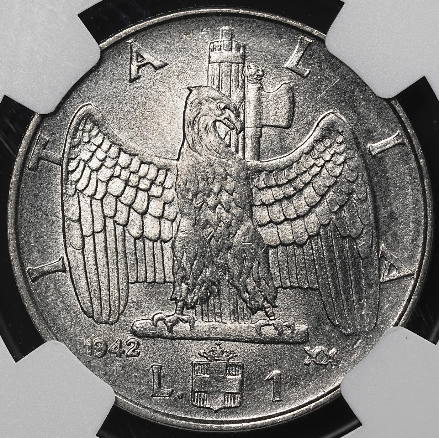 修遠堂世界钱币第九十一期 NGC评级 意大利旧钱币2枚