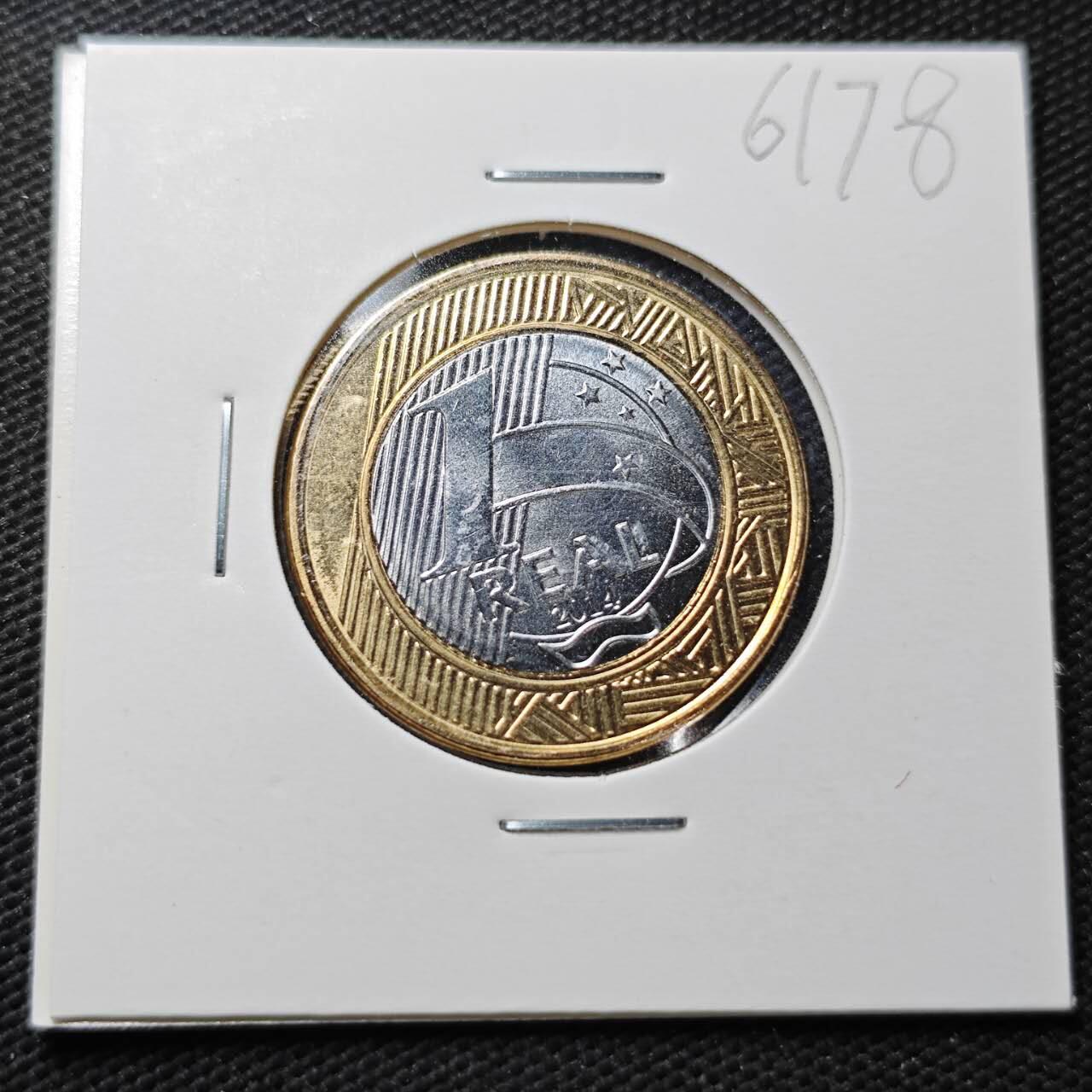 KK钱币收藏小铺  第361场  2月预留时间 周末发货  巴西1瑞尔双色币纪念币